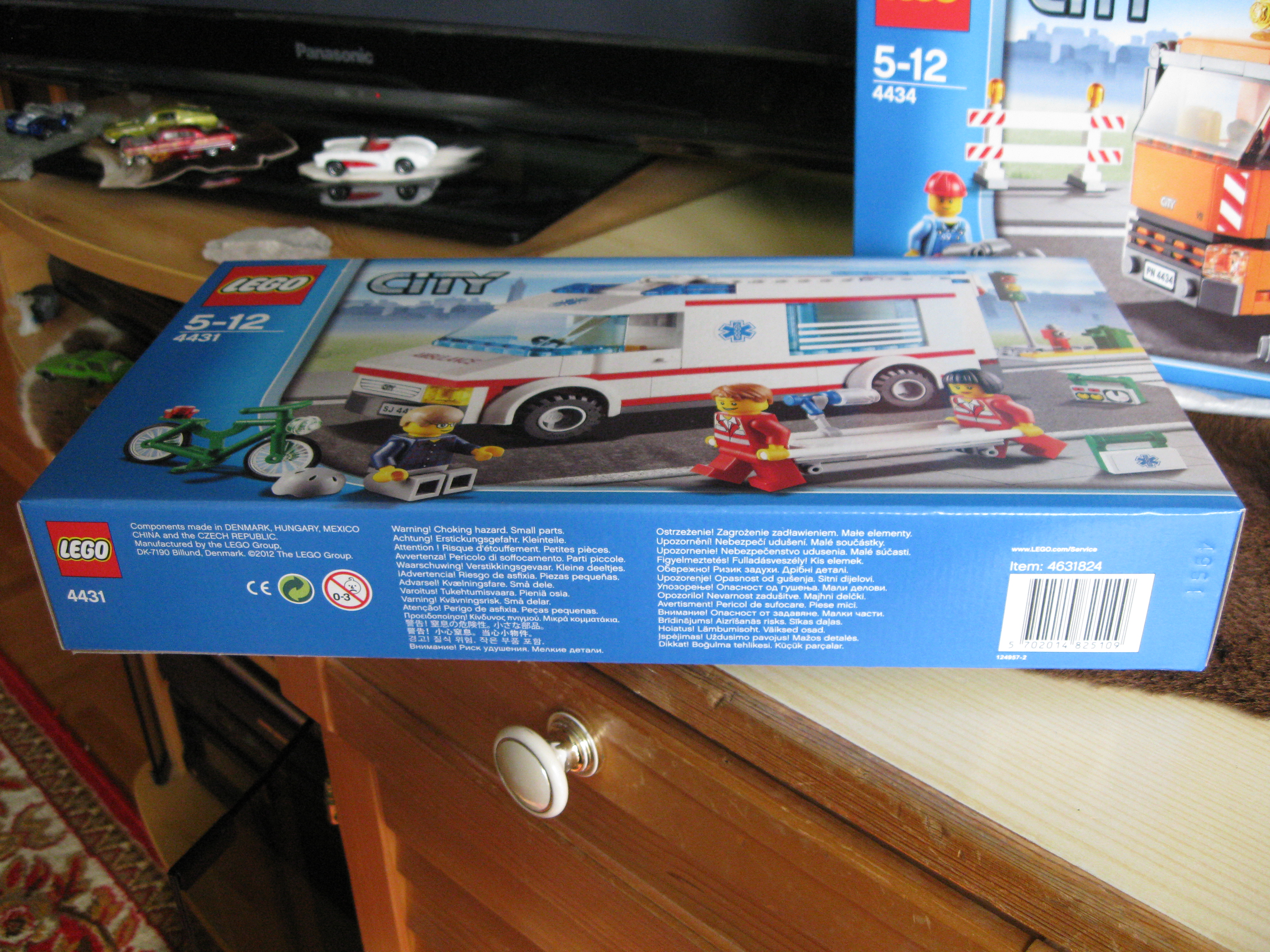 4431box6.jpg