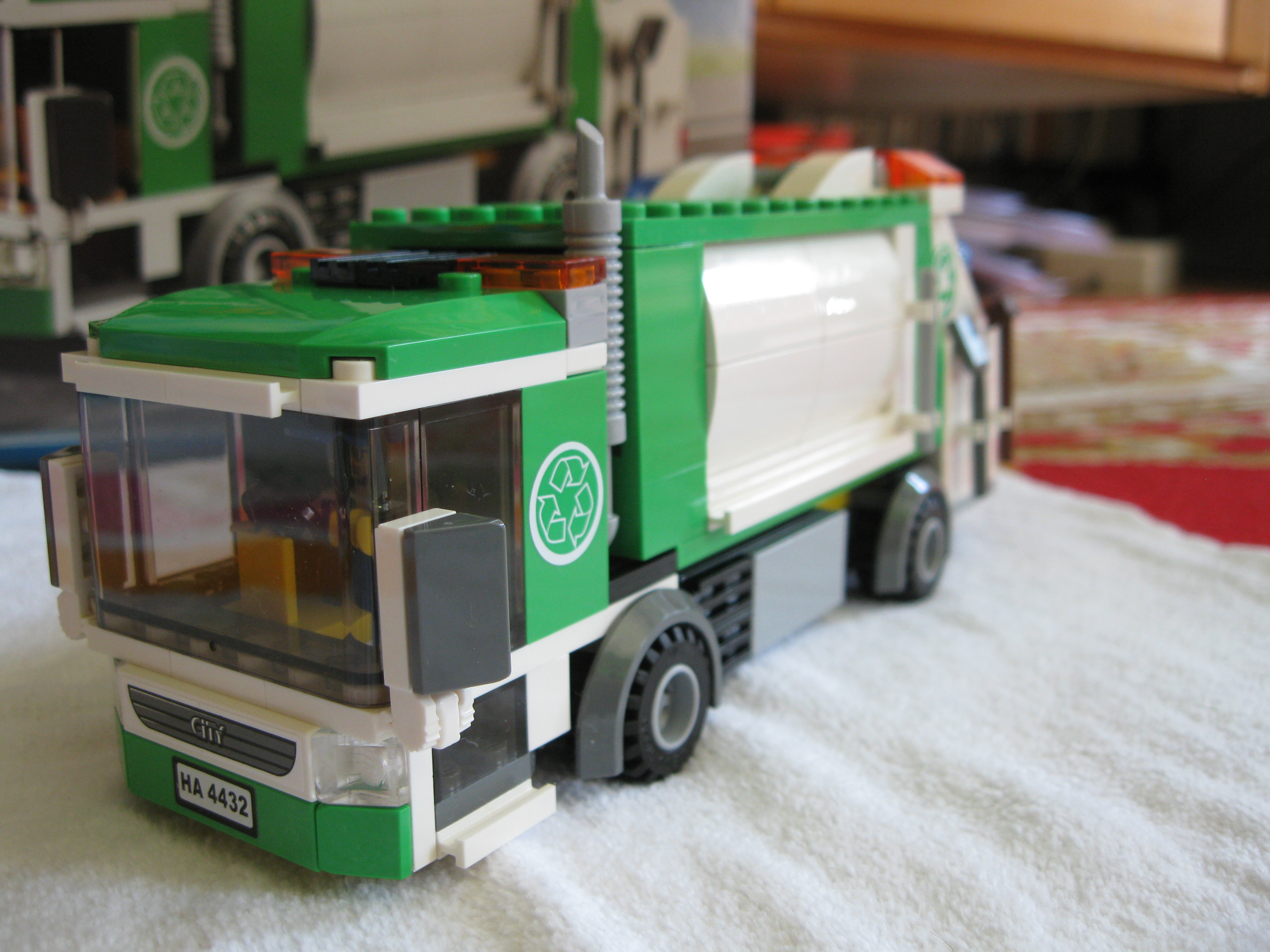 4432truck.jpg