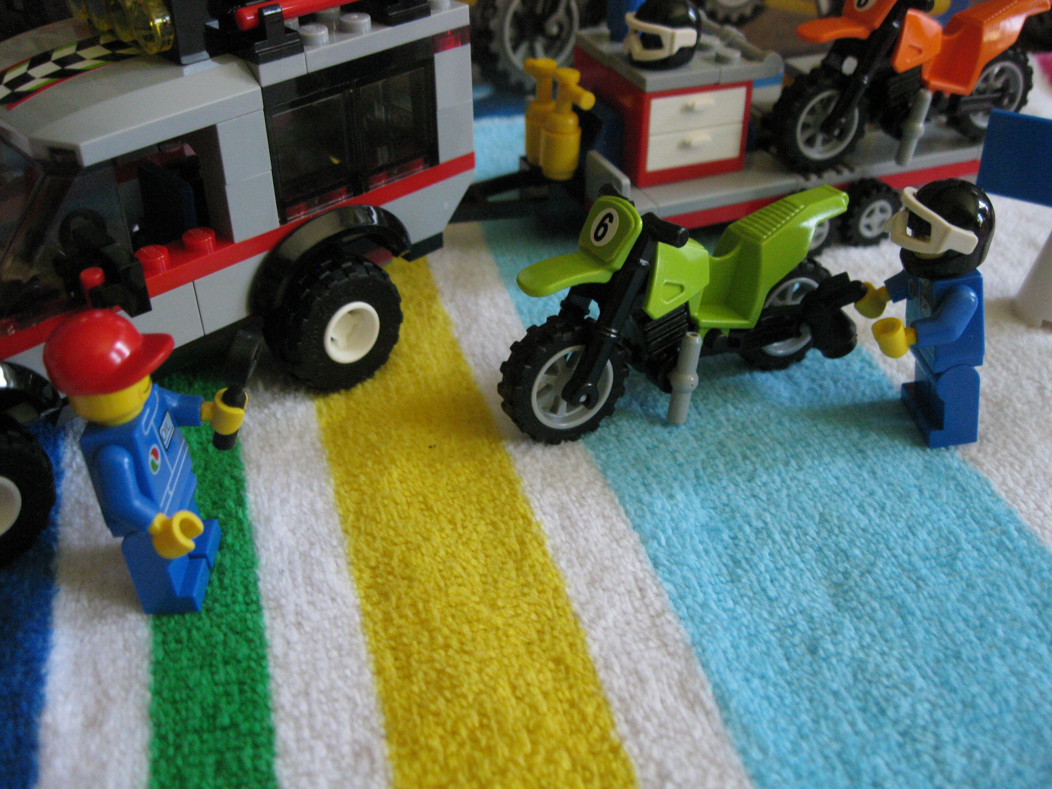 4433details2.jpg