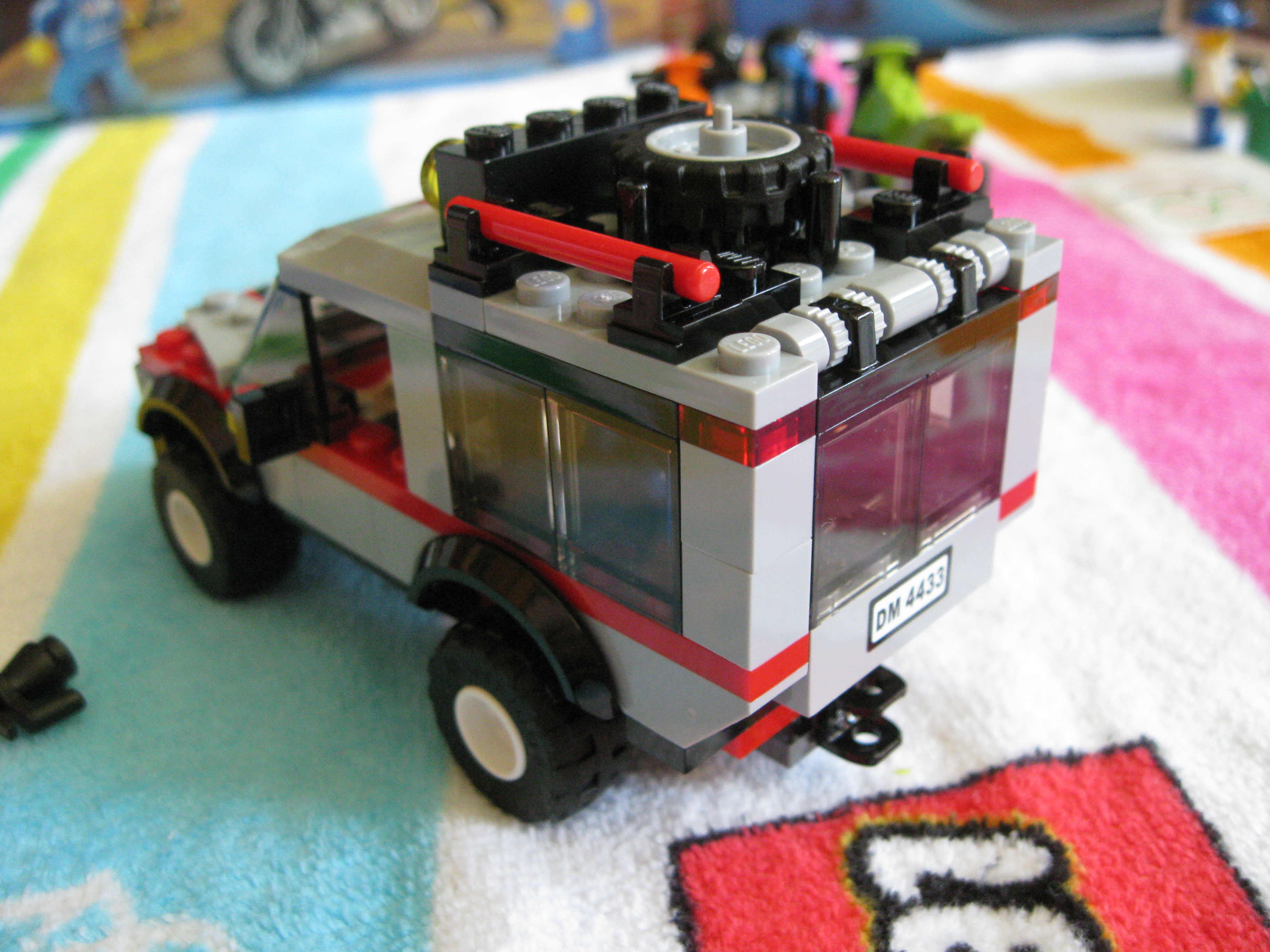 4433jeep10.jpg