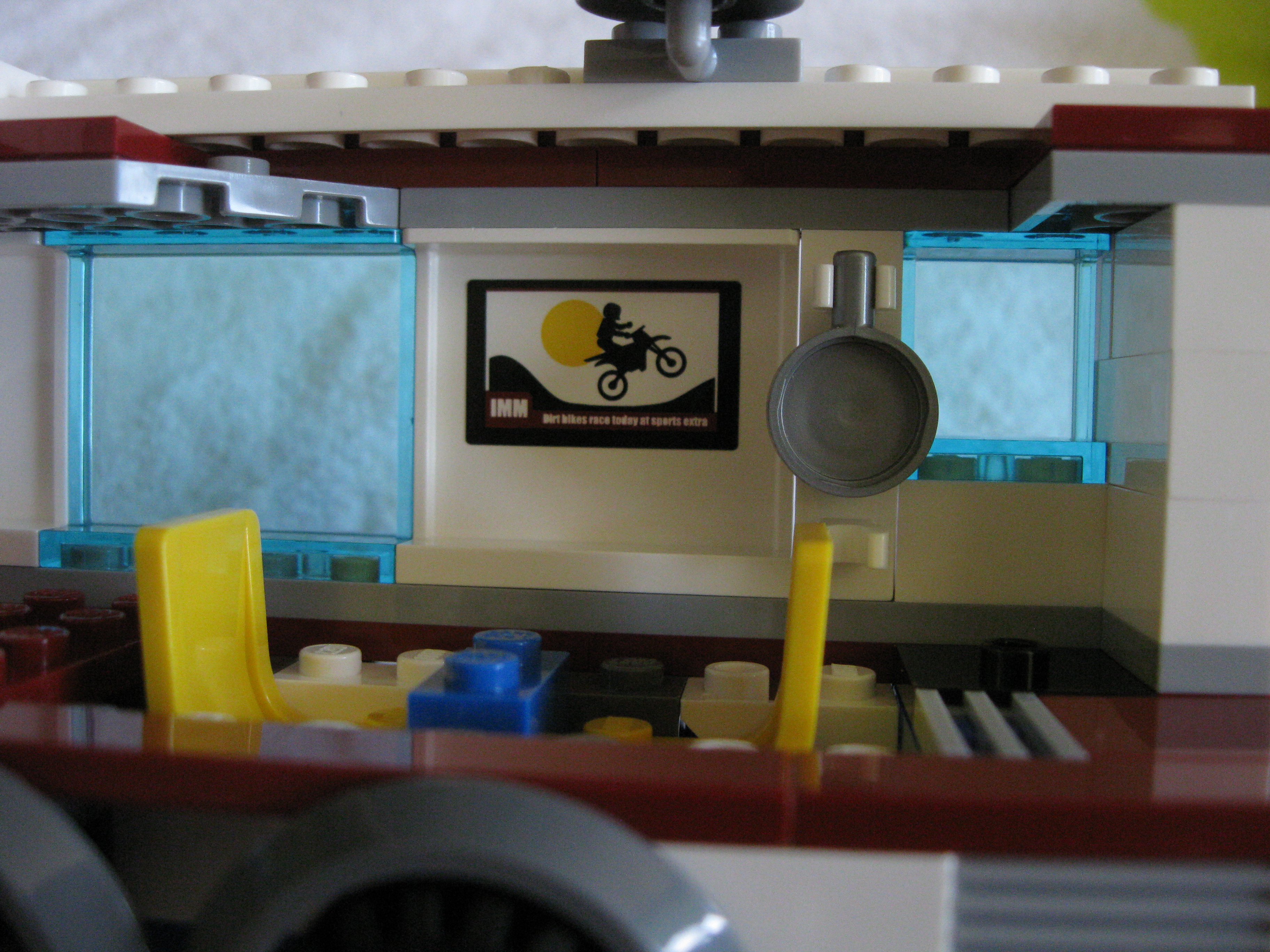 4435caravaninside2.jpg