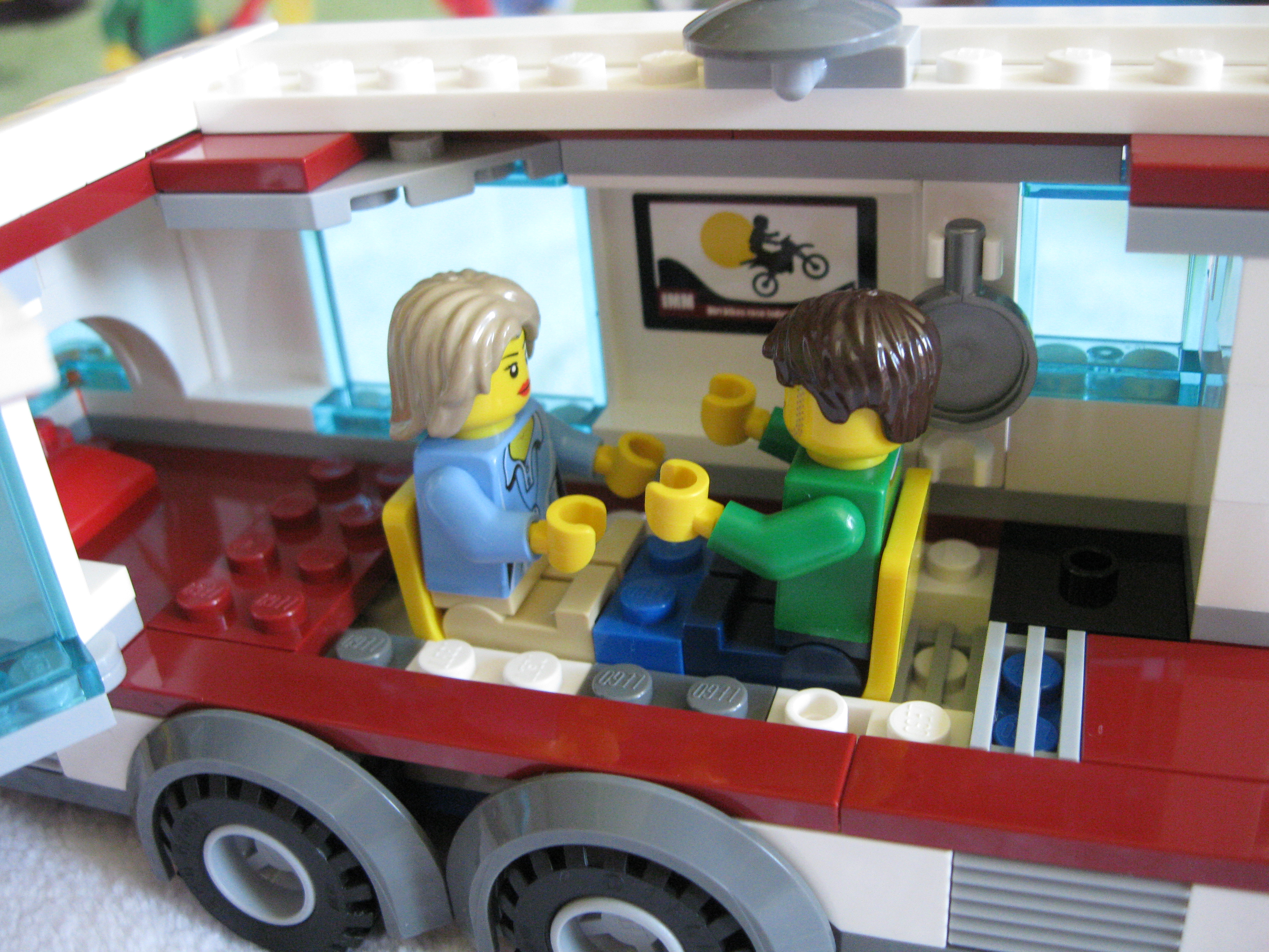 4435caravaninside4.jpg