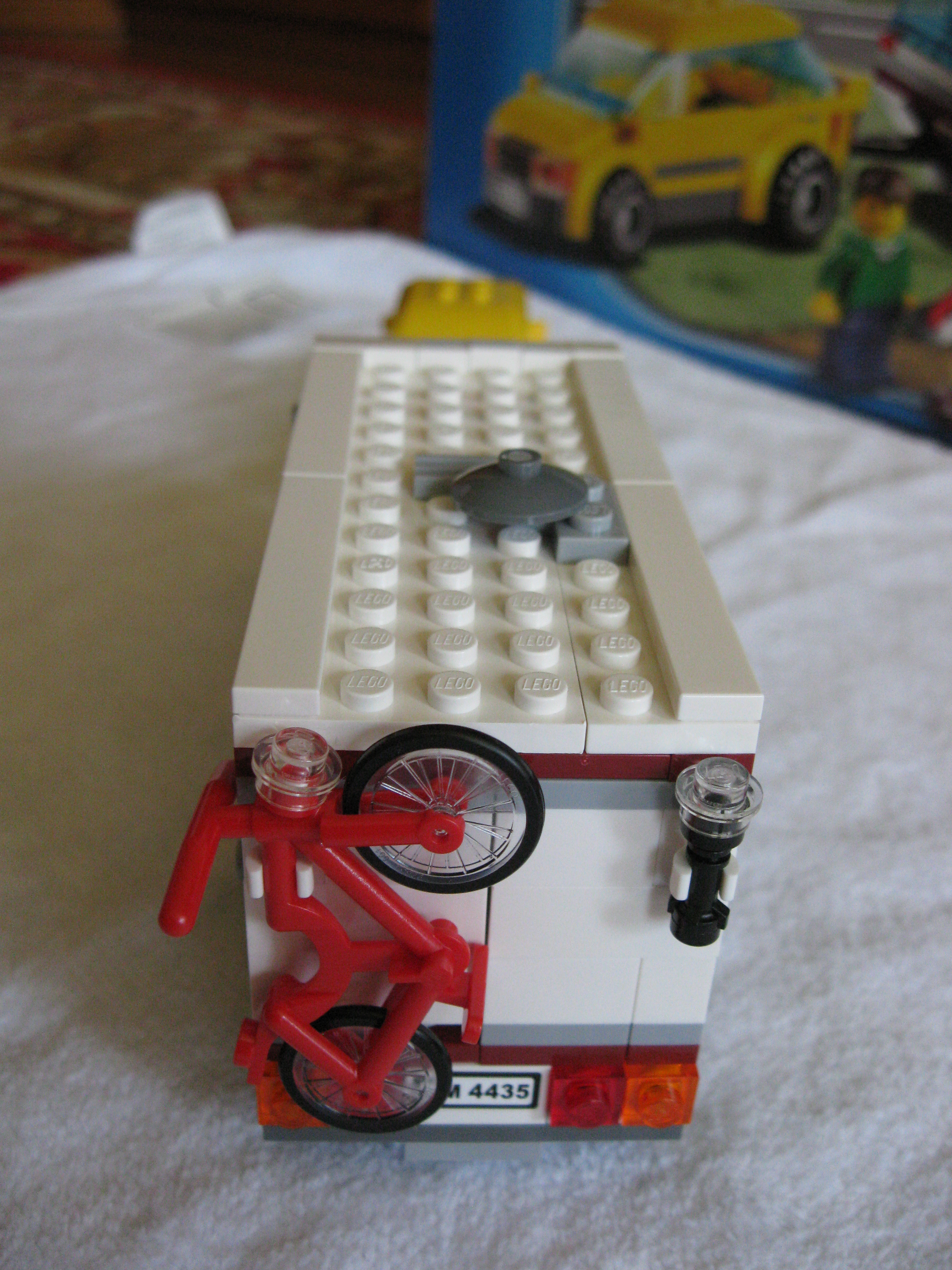 4435carwithcaravan8.jpg