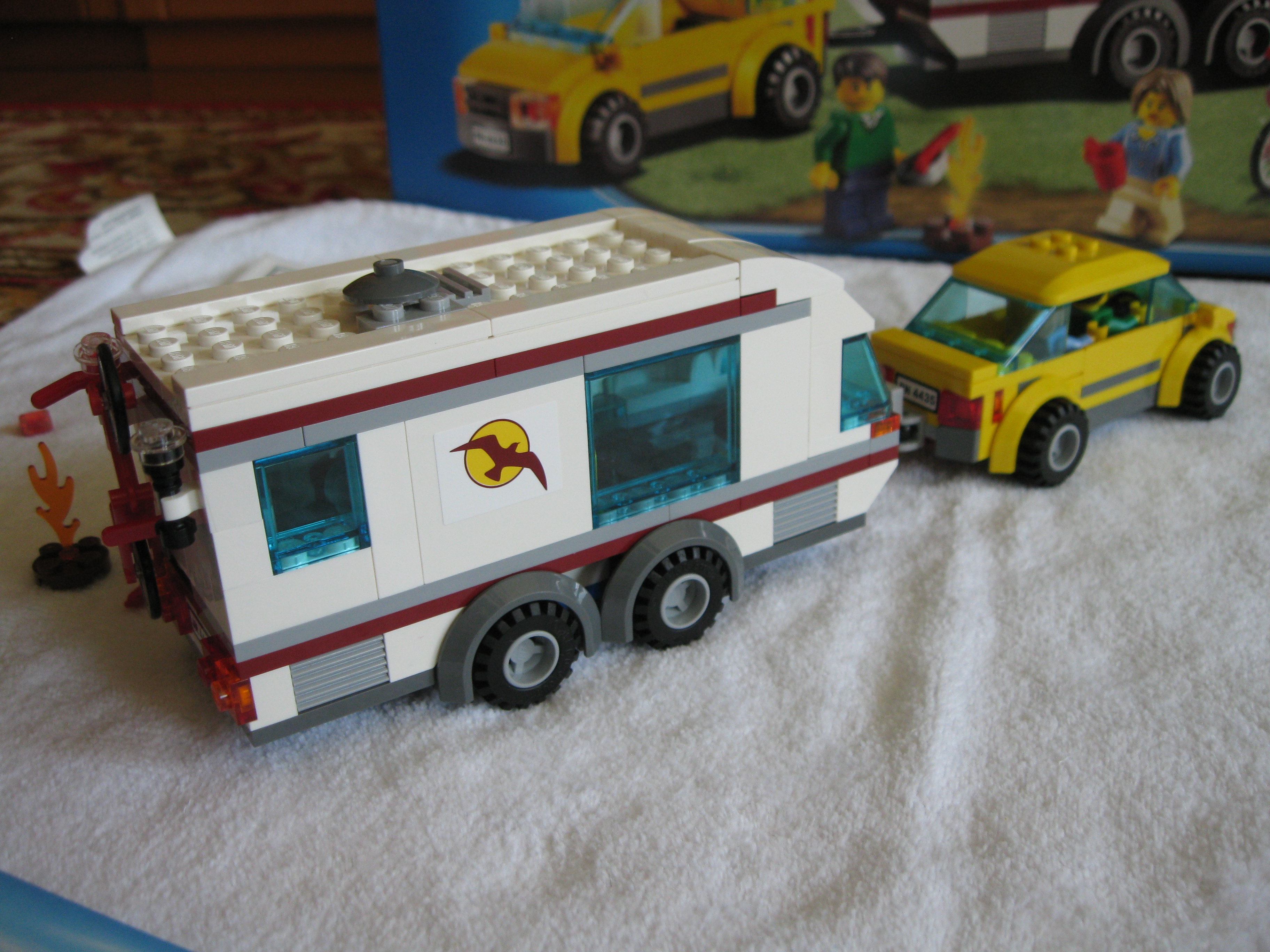 4435carwithcaravan9.jpg