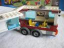 4435caravaninside.jpg