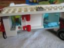 4435caravaninside3.jpg