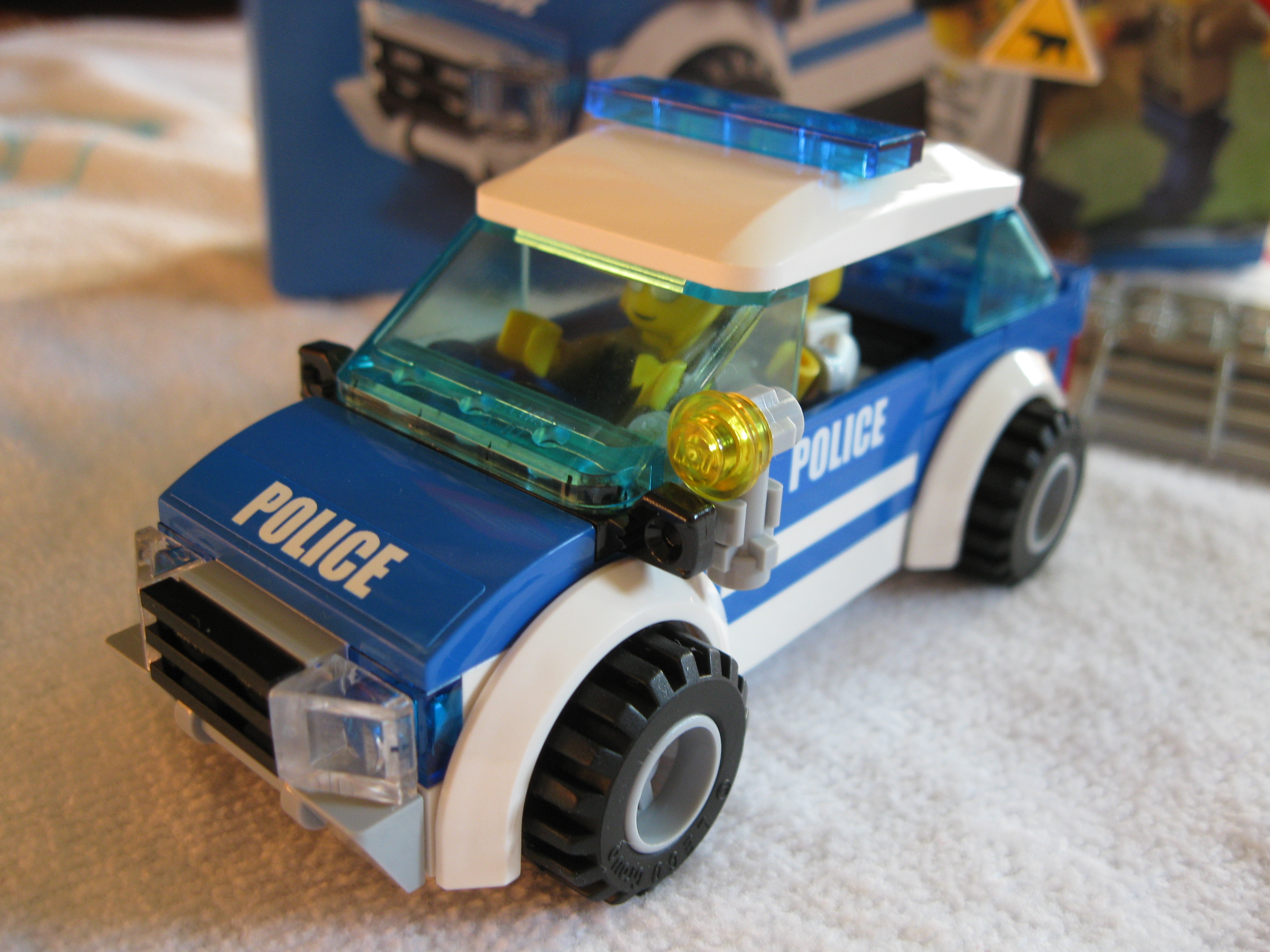 4436car.jpg