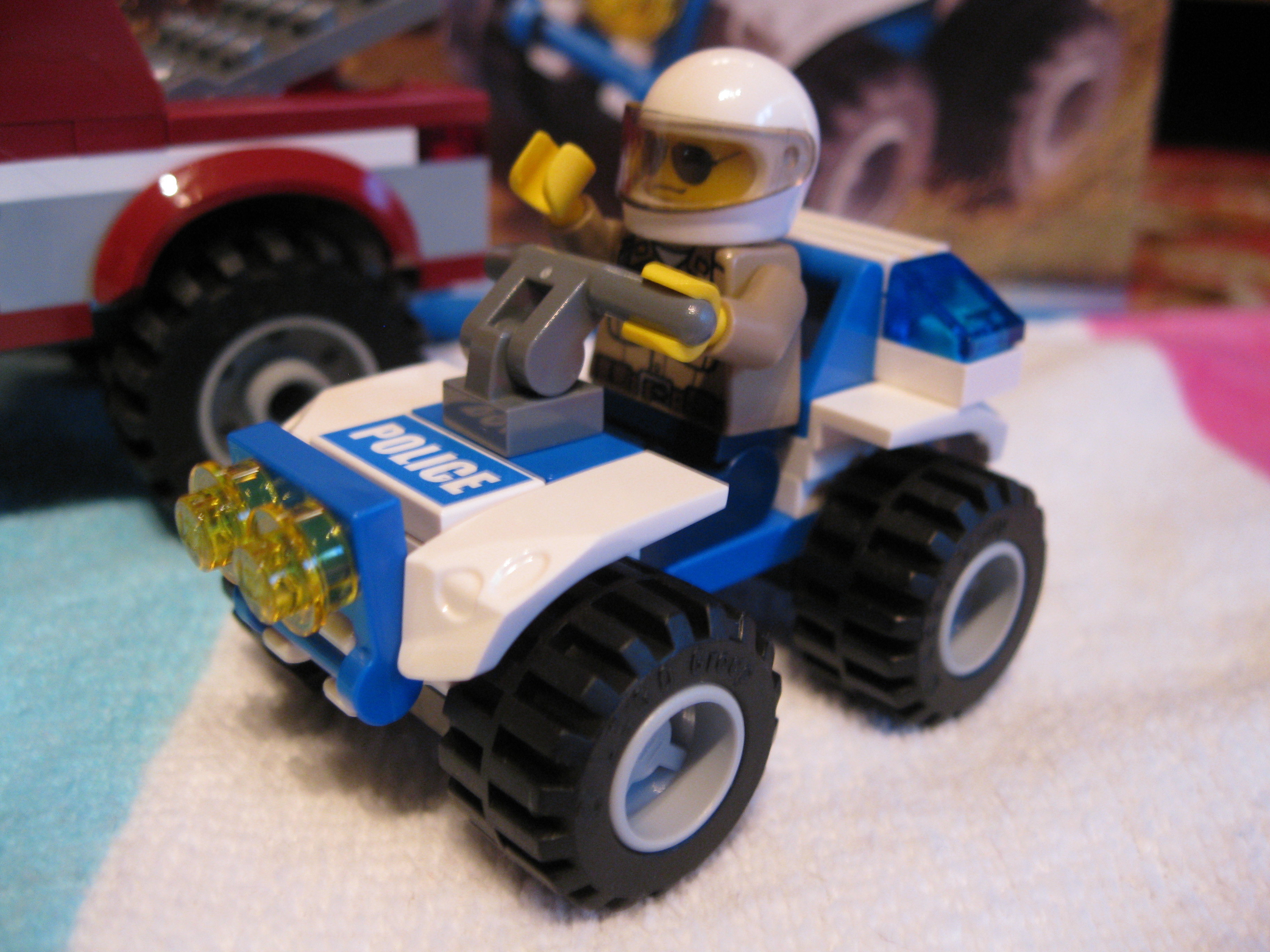 4437quad.jpg