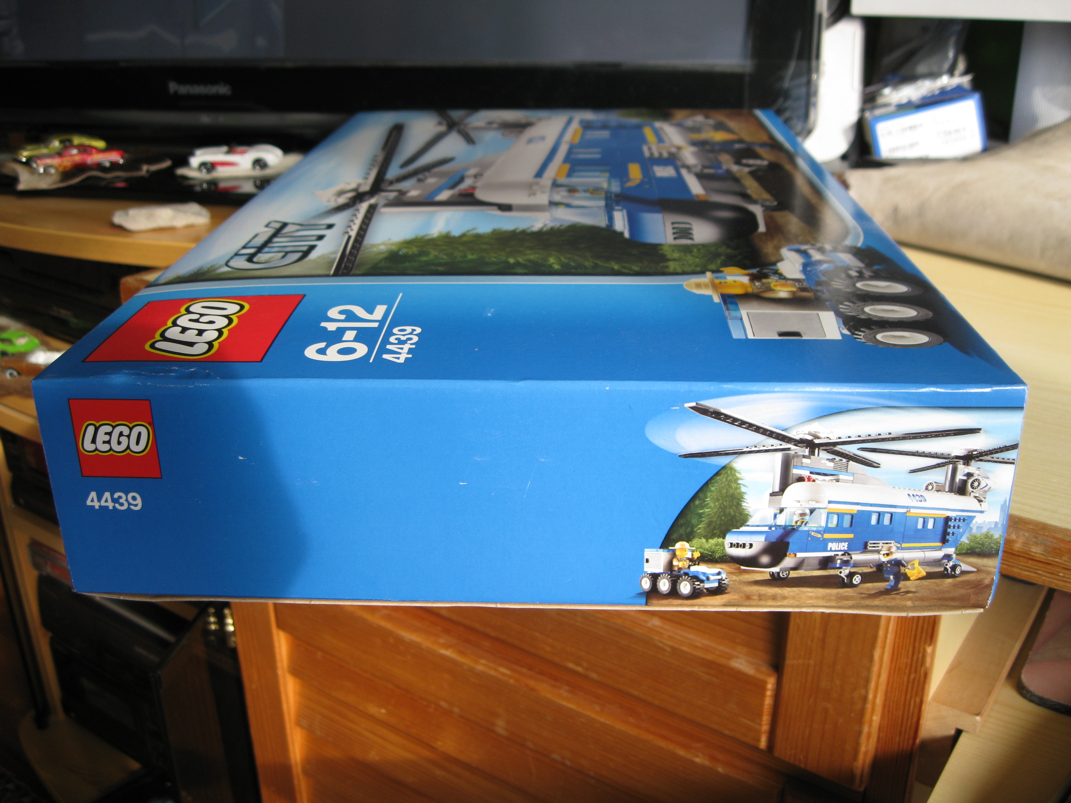 4439box5.jpg
