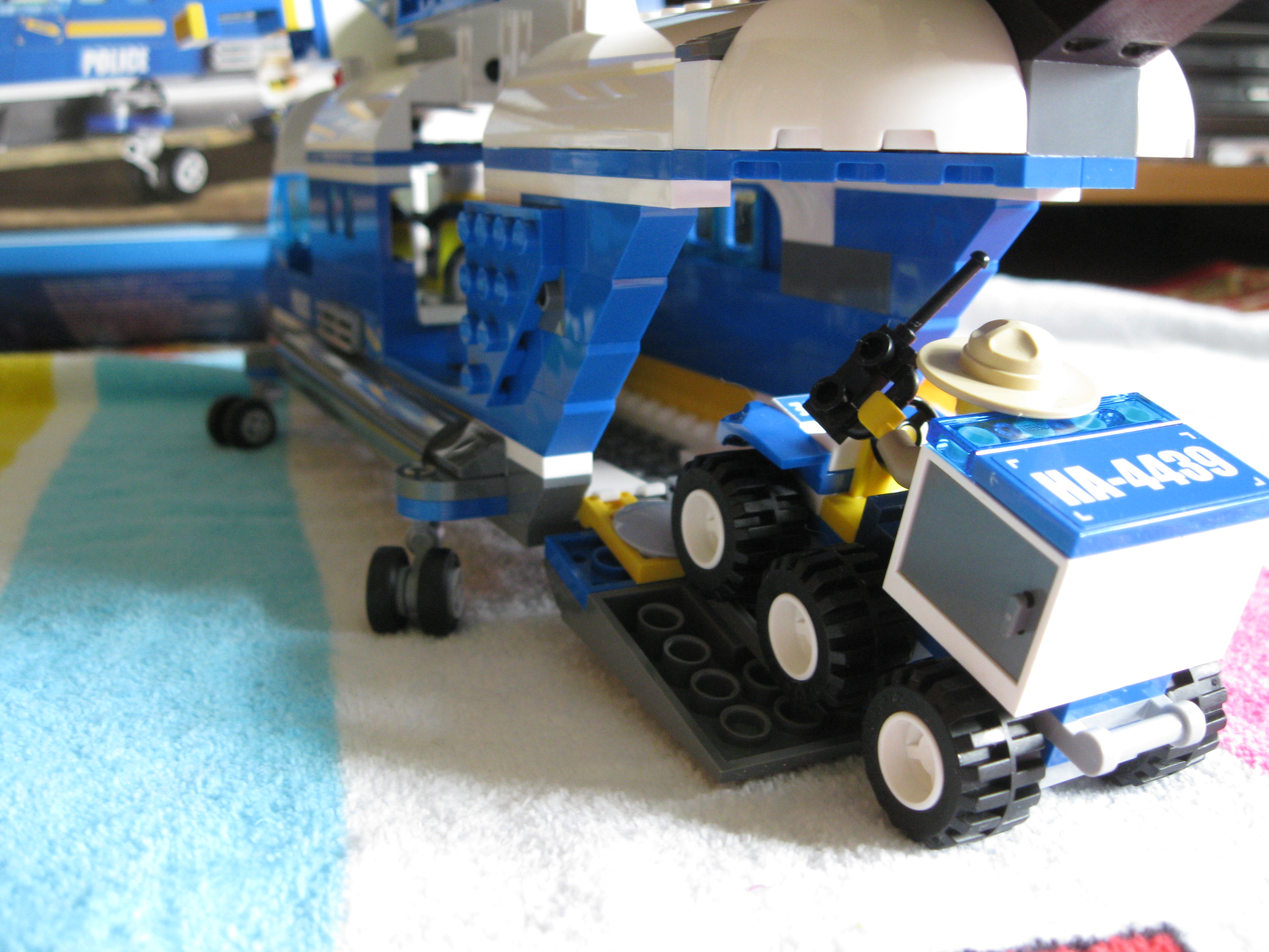 4439helicopterback8.jpg
