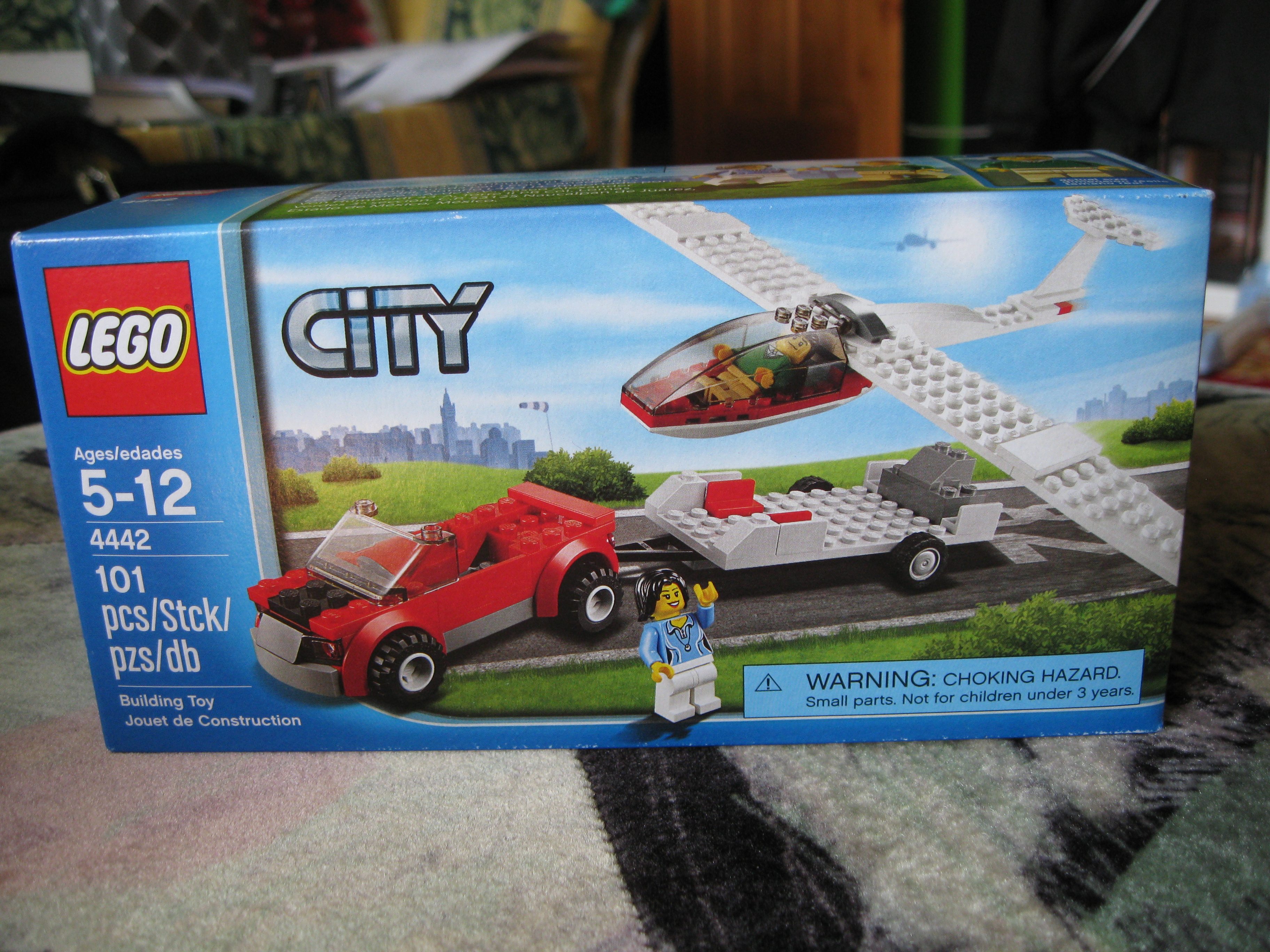 4442box.jpg