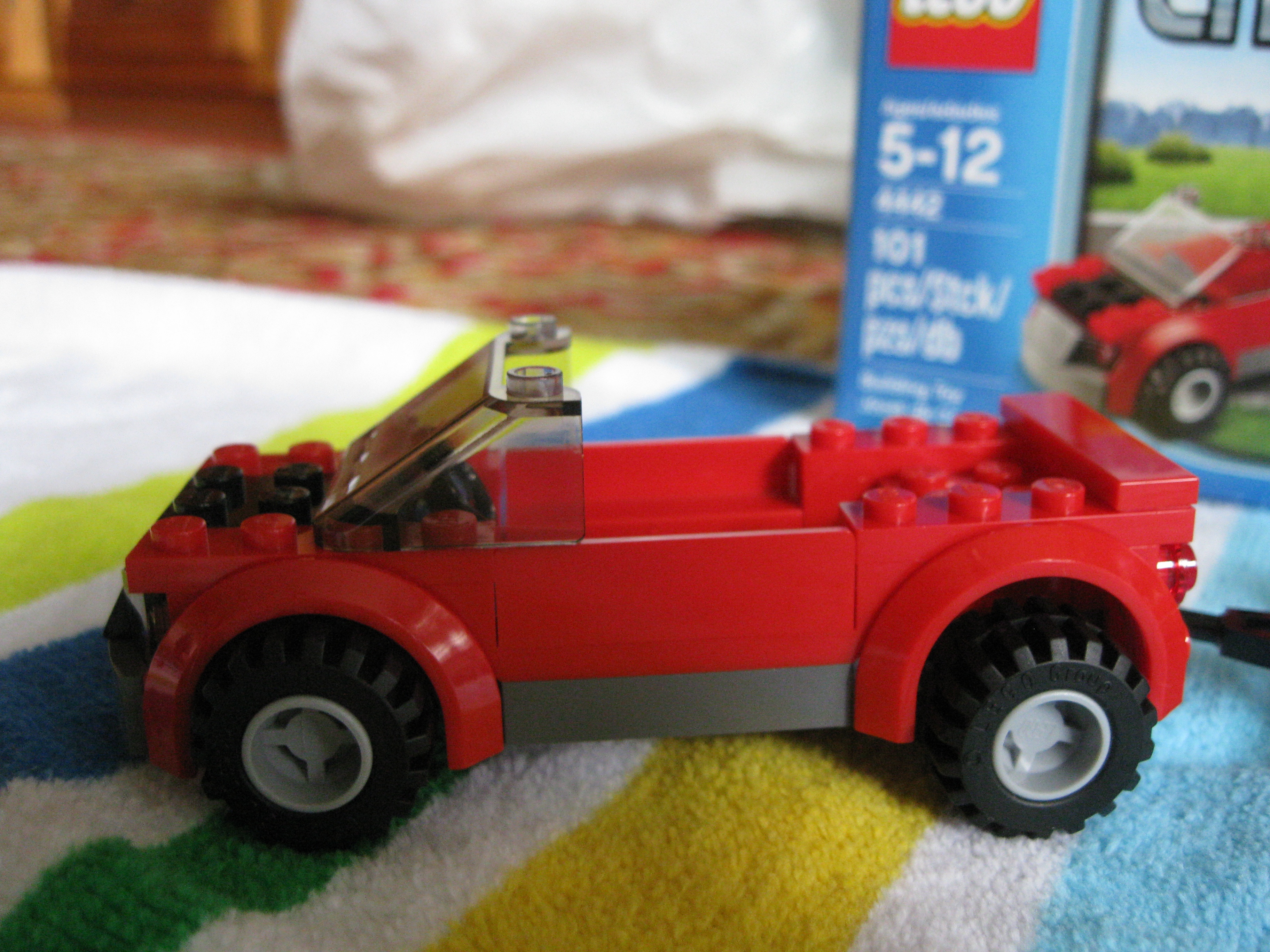 4442car2.jpg