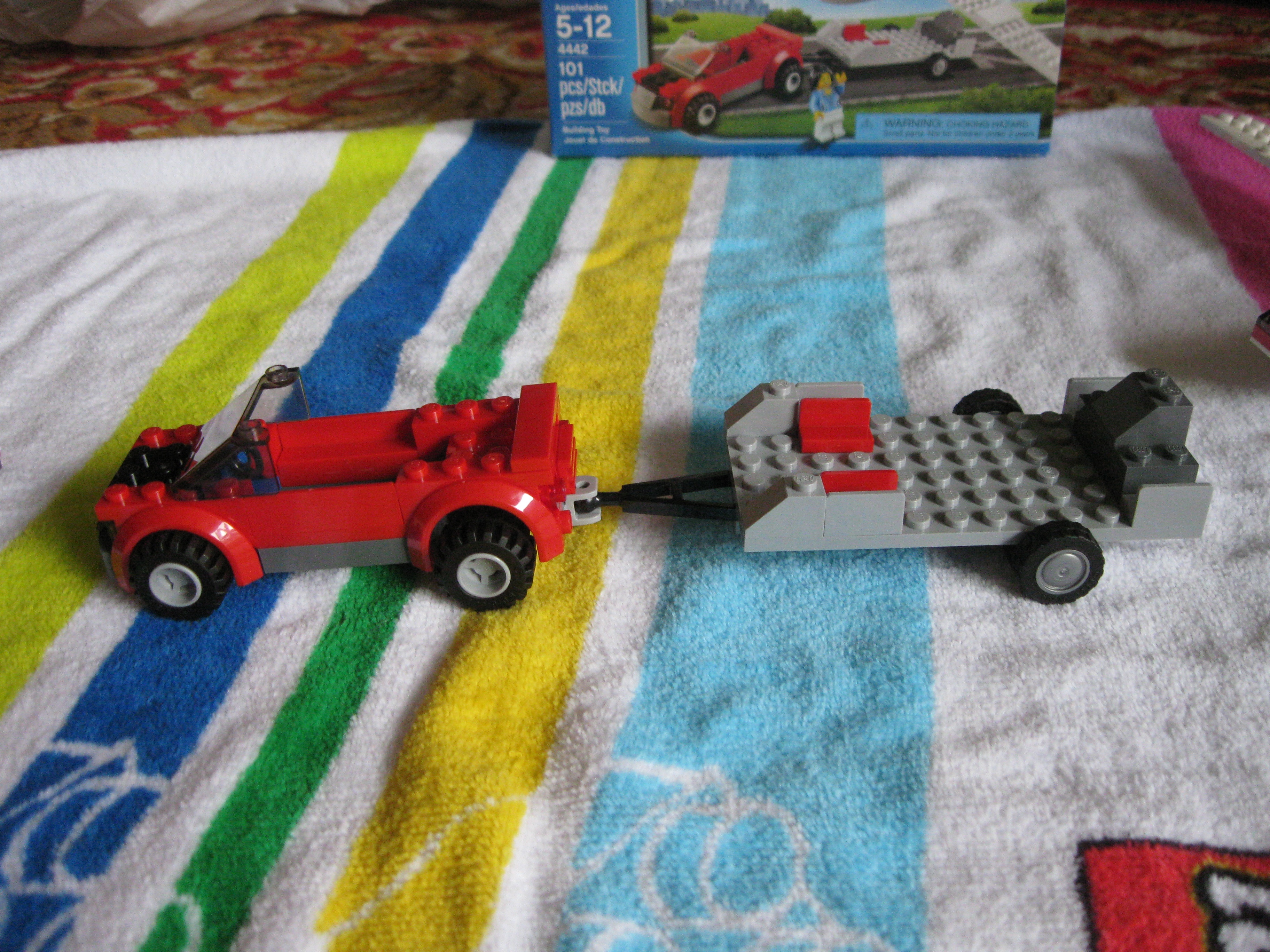 4442carwithtrailer2.jpg