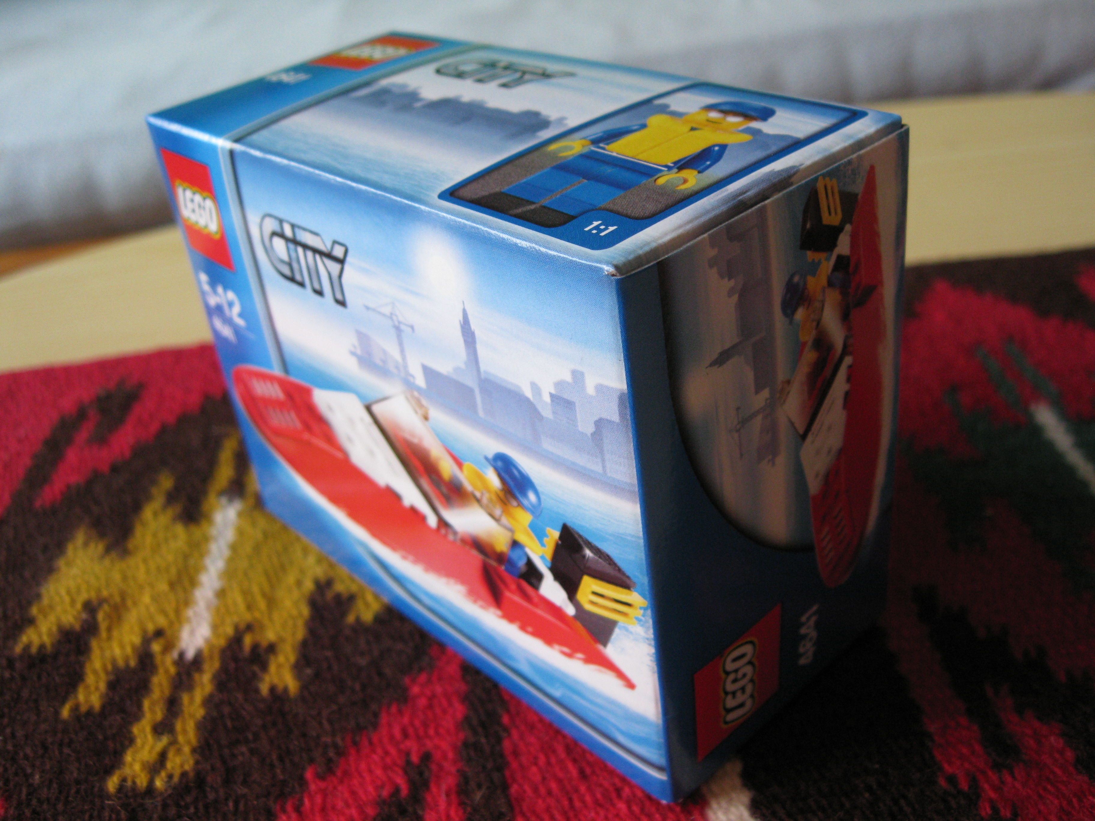 4641box2.jpg