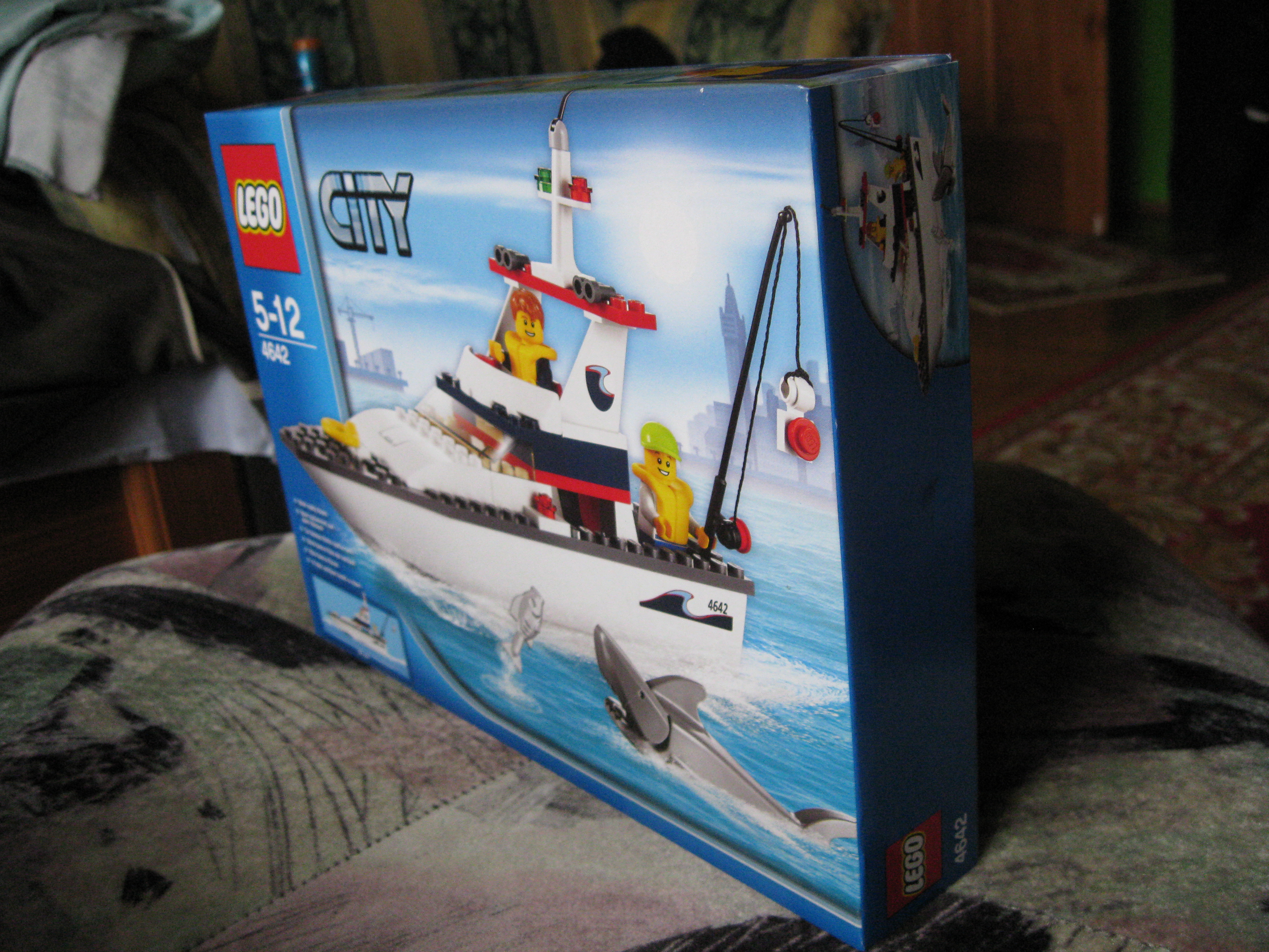 4642box2.jpg