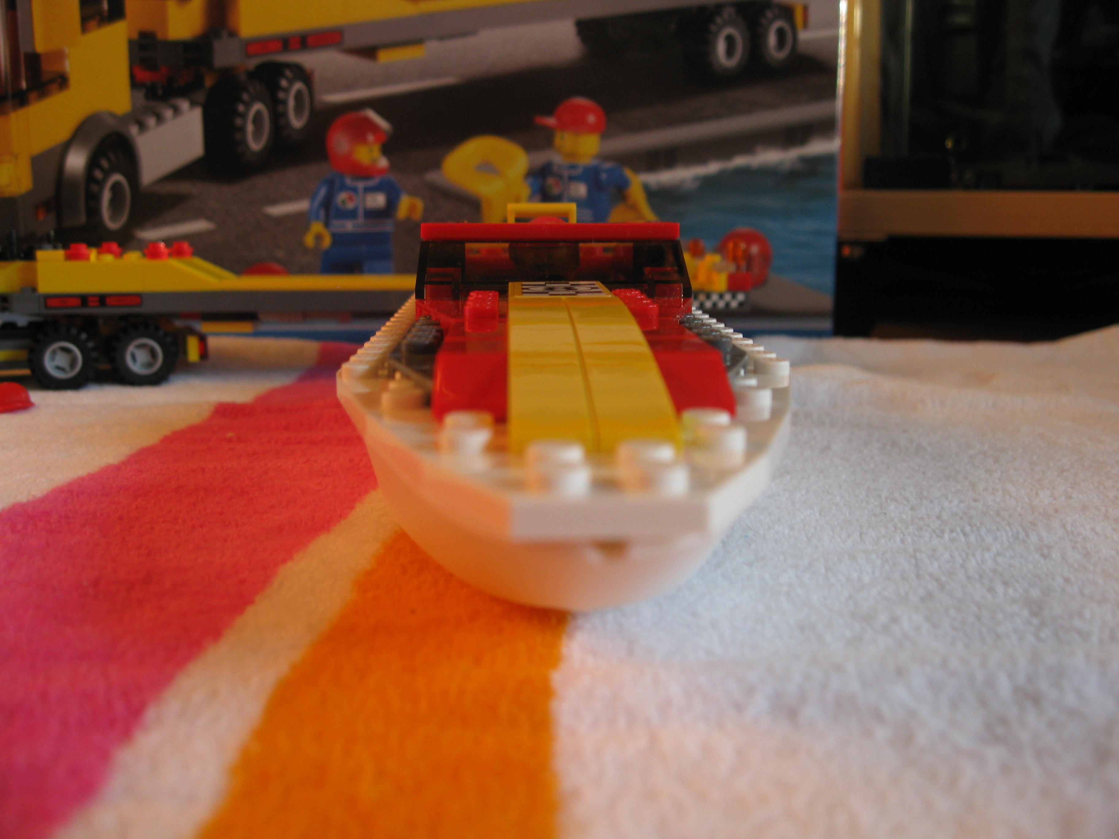 4643boatfront.jpg