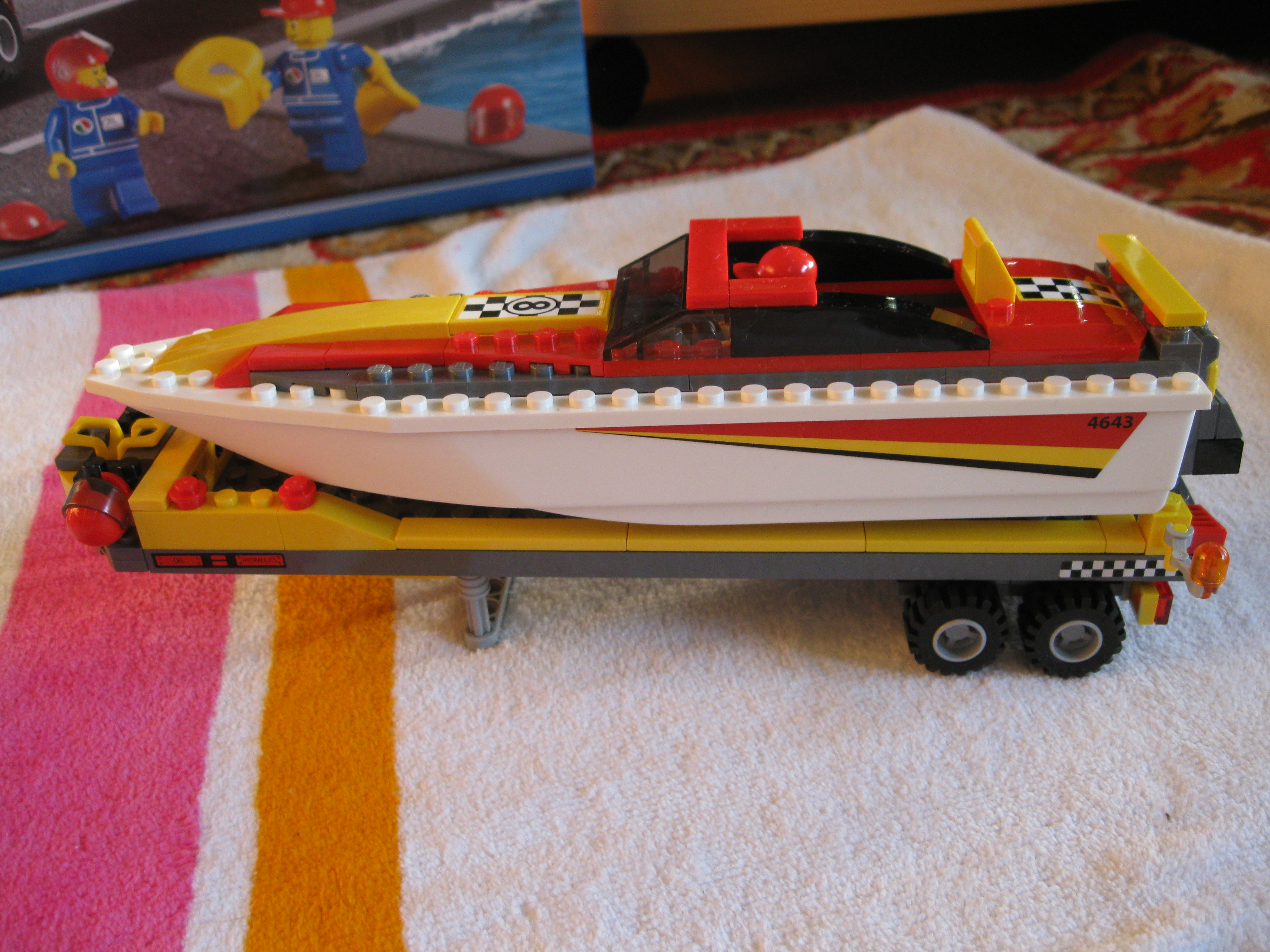 4643boatontrailerleft.jpg