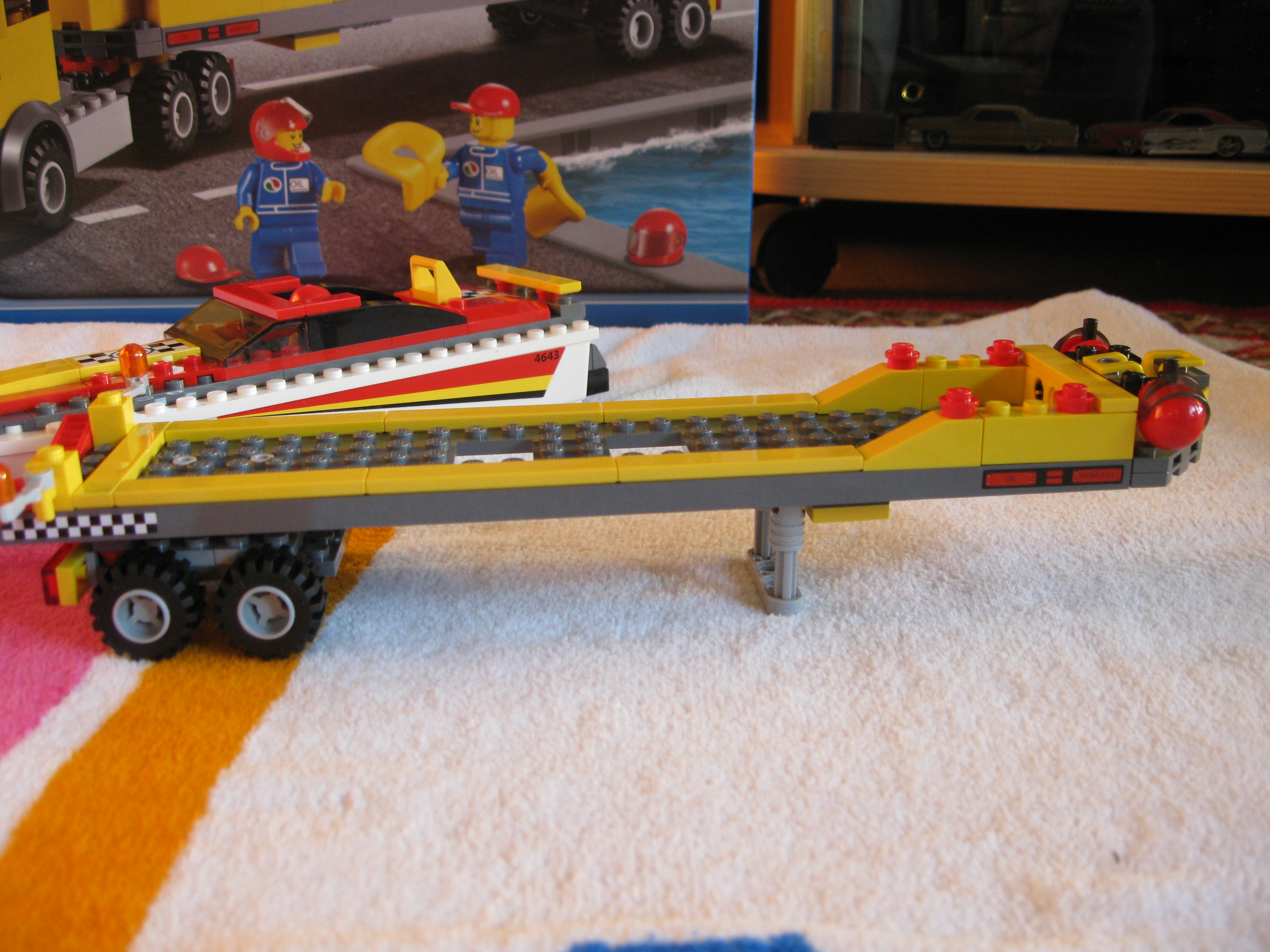 4643trailerright.jpg