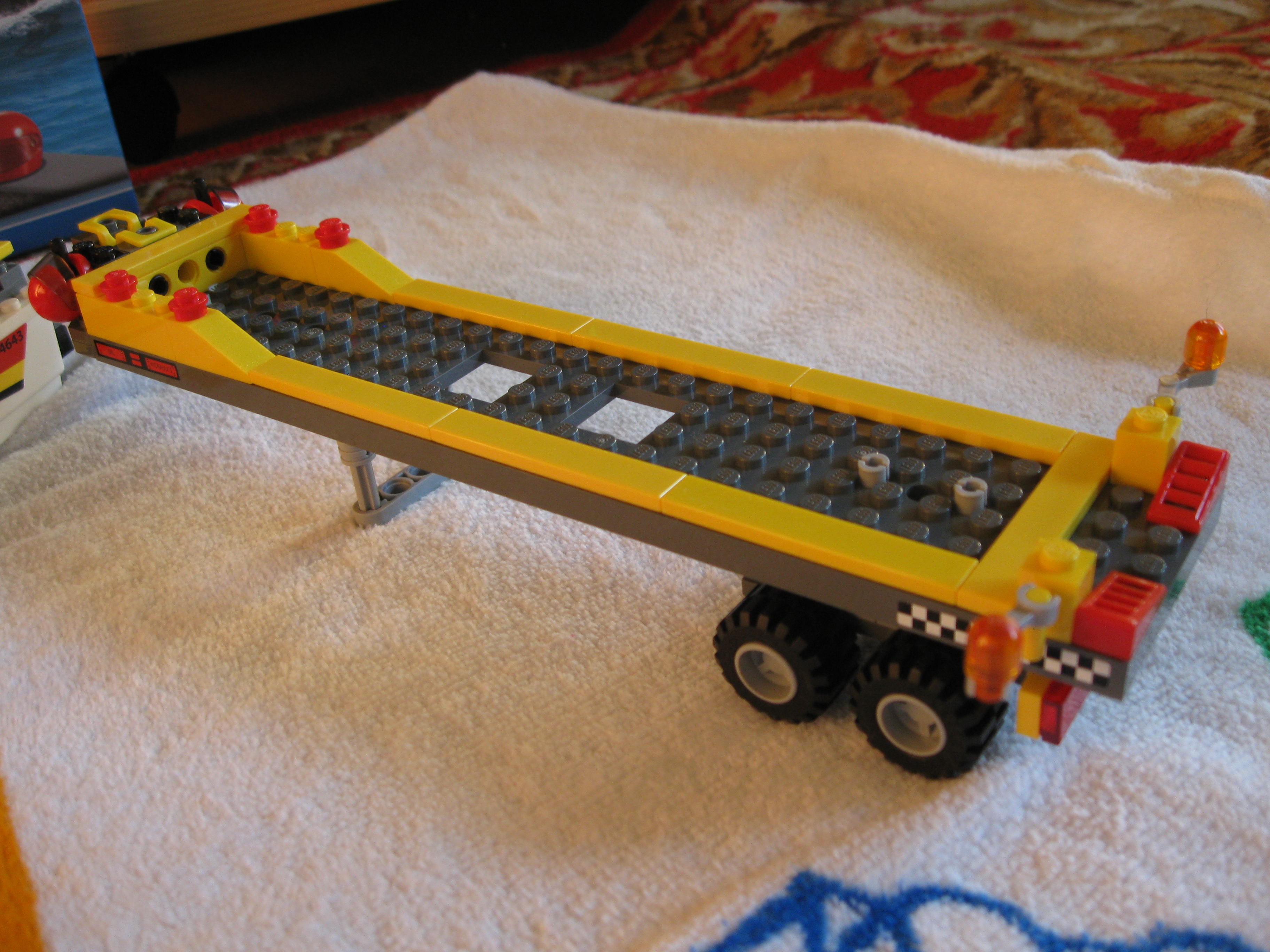 4643trailerside.jpg