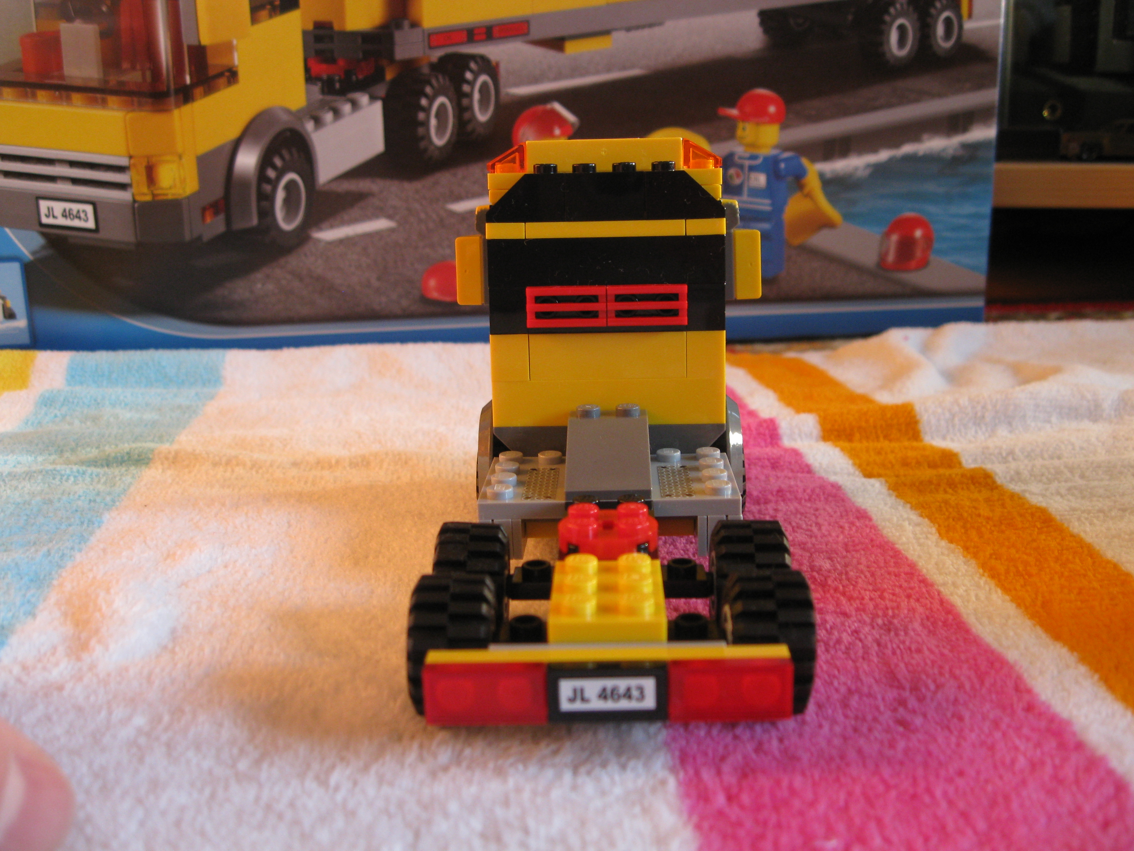 4643truckback.jpg