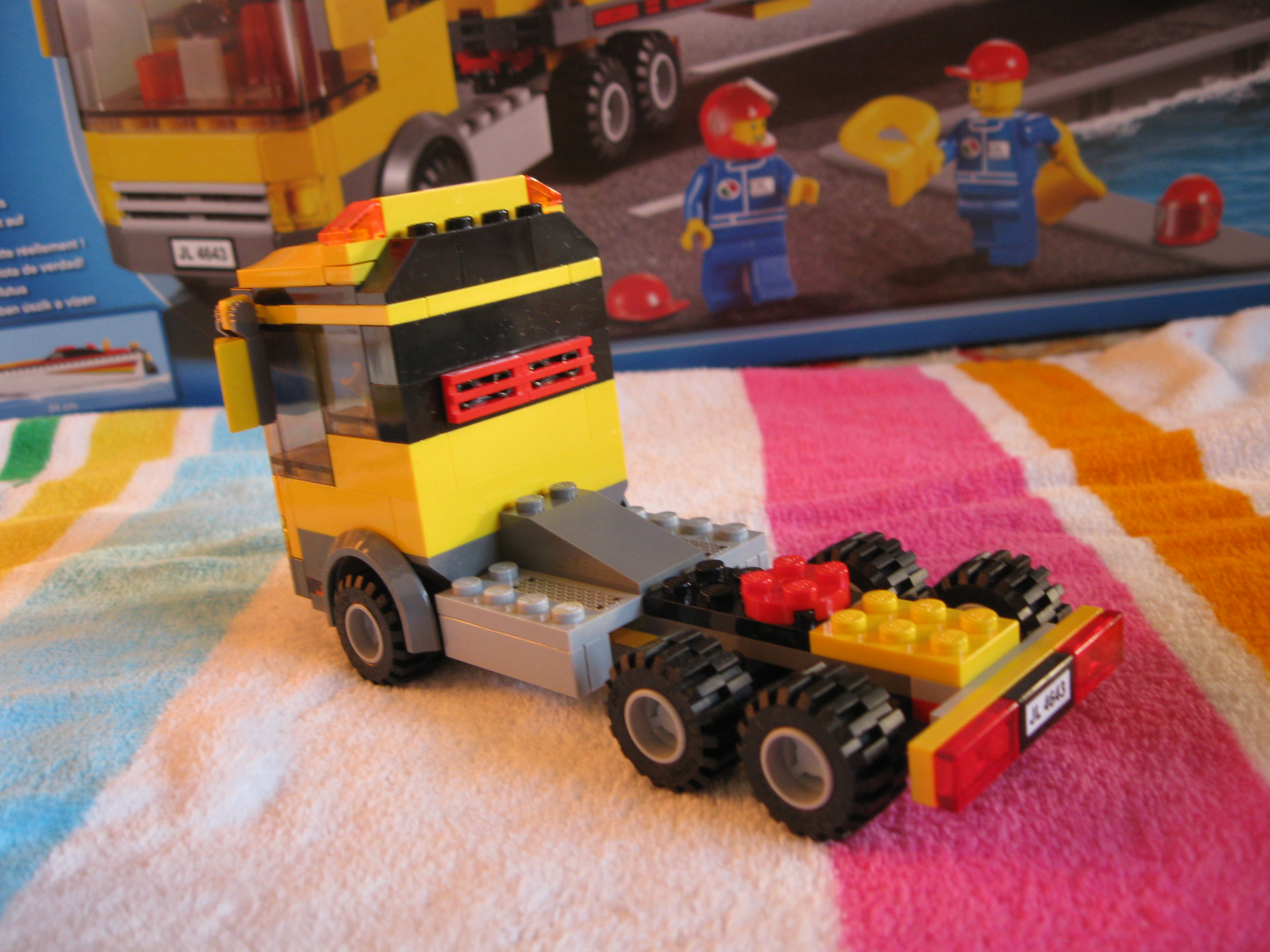 4643truckside5.jpg