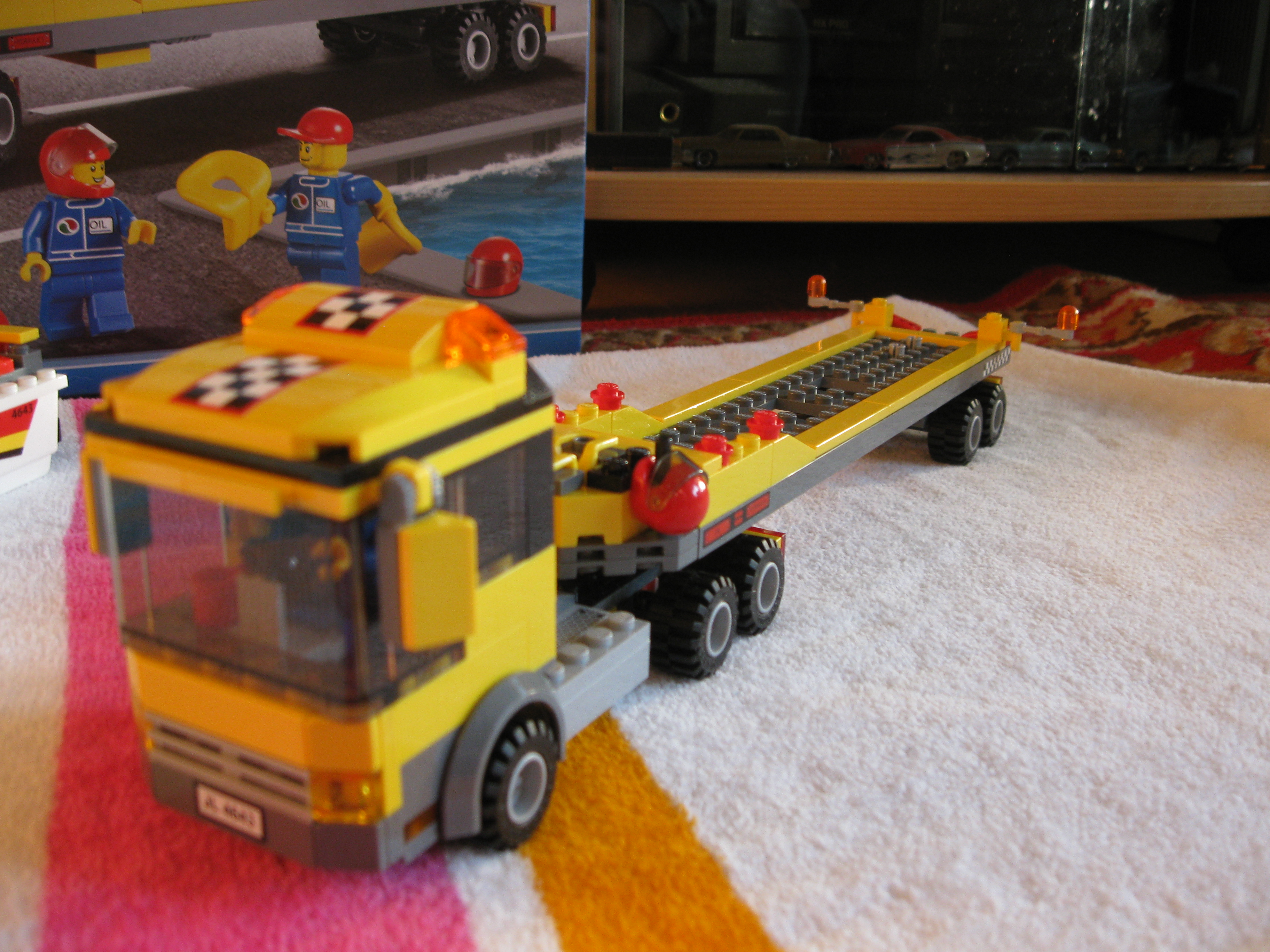 4643truckwithtrailer.jpg