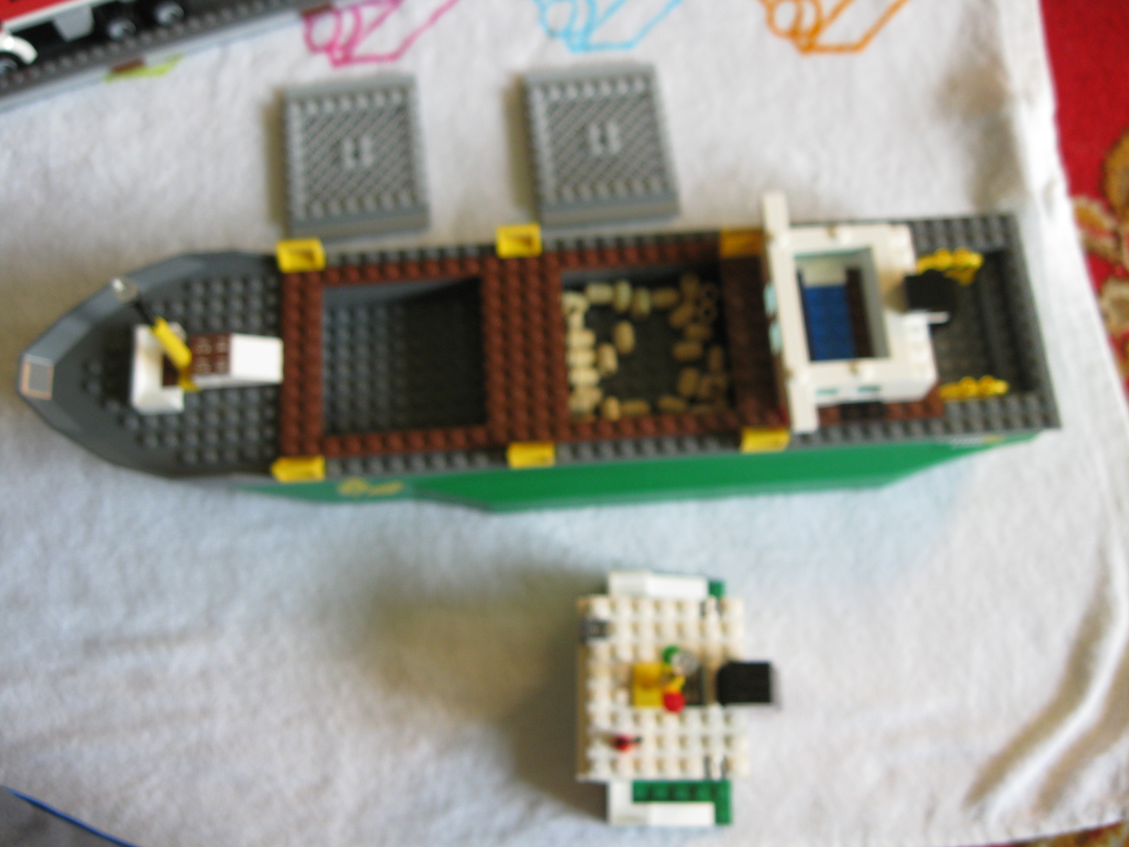 4645shipcargo2.jpg