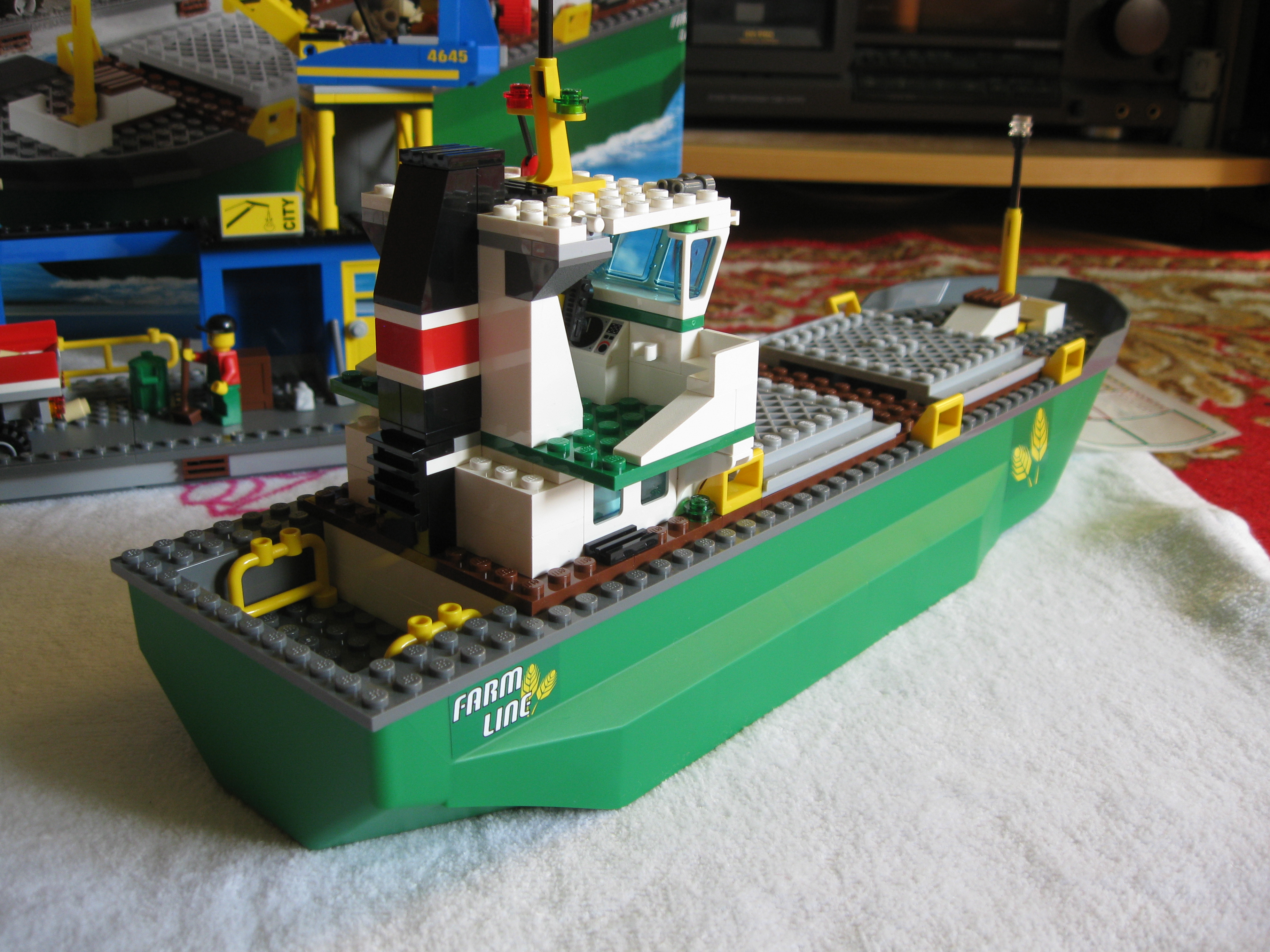 4645shipside3.jpg