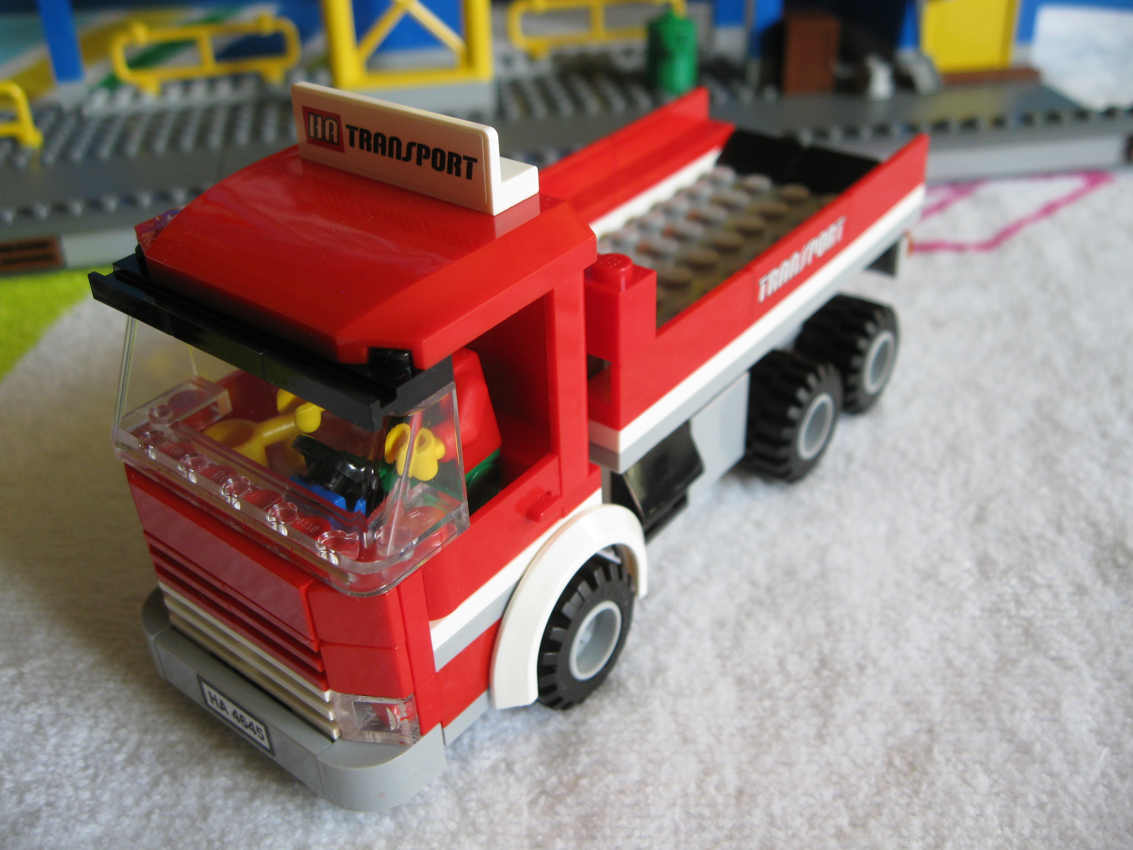 4645truck.jpg