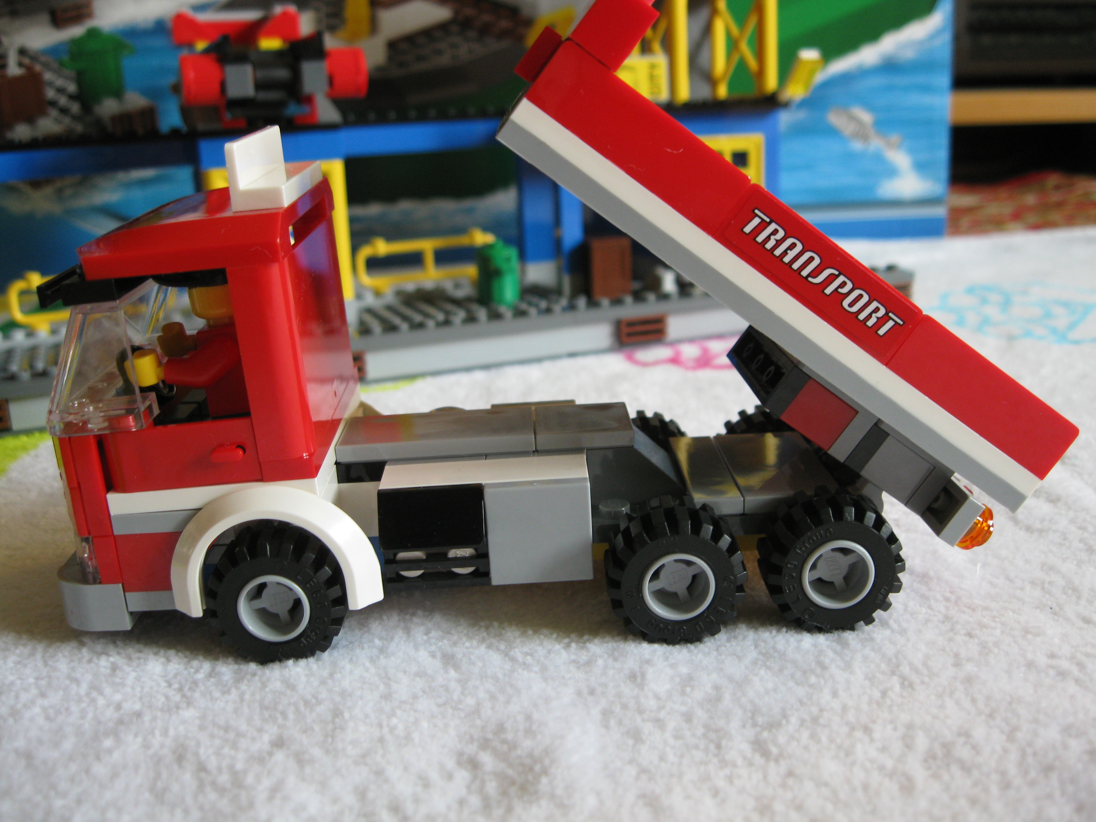 4645truckleft2.jpg