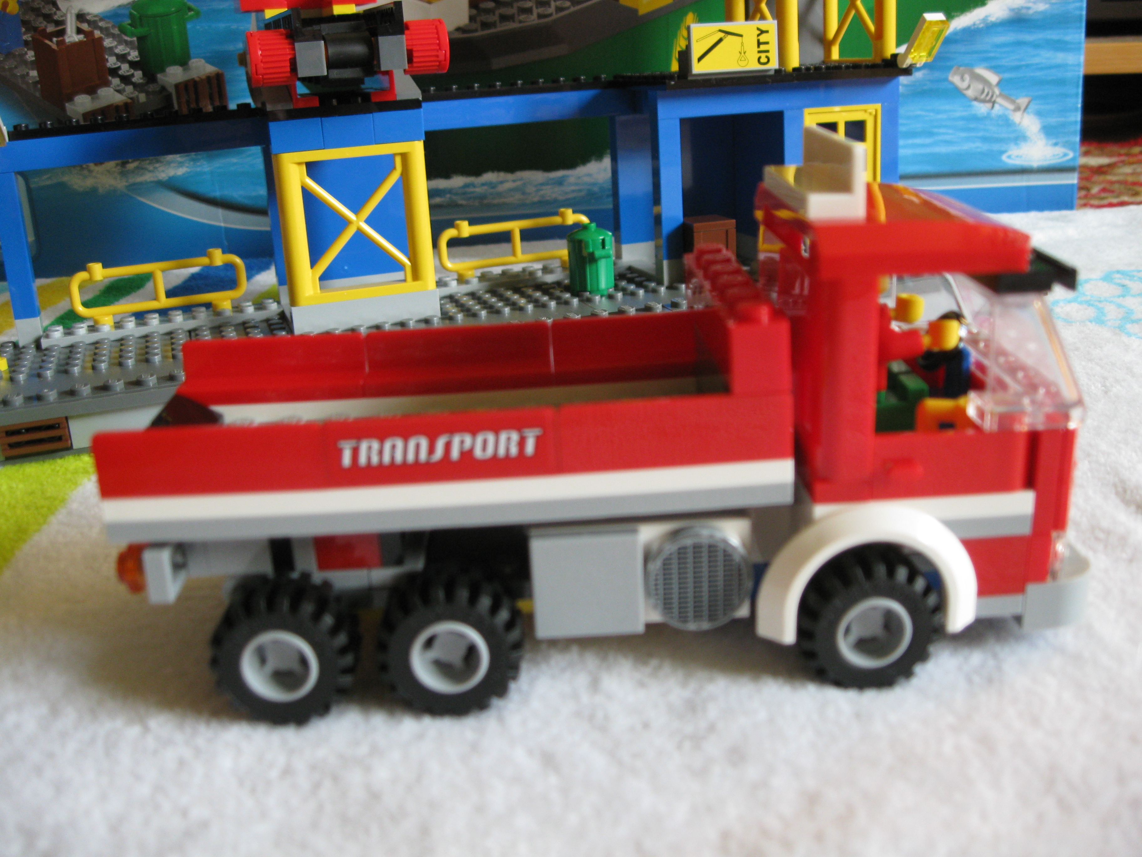 4645truckright.jpg