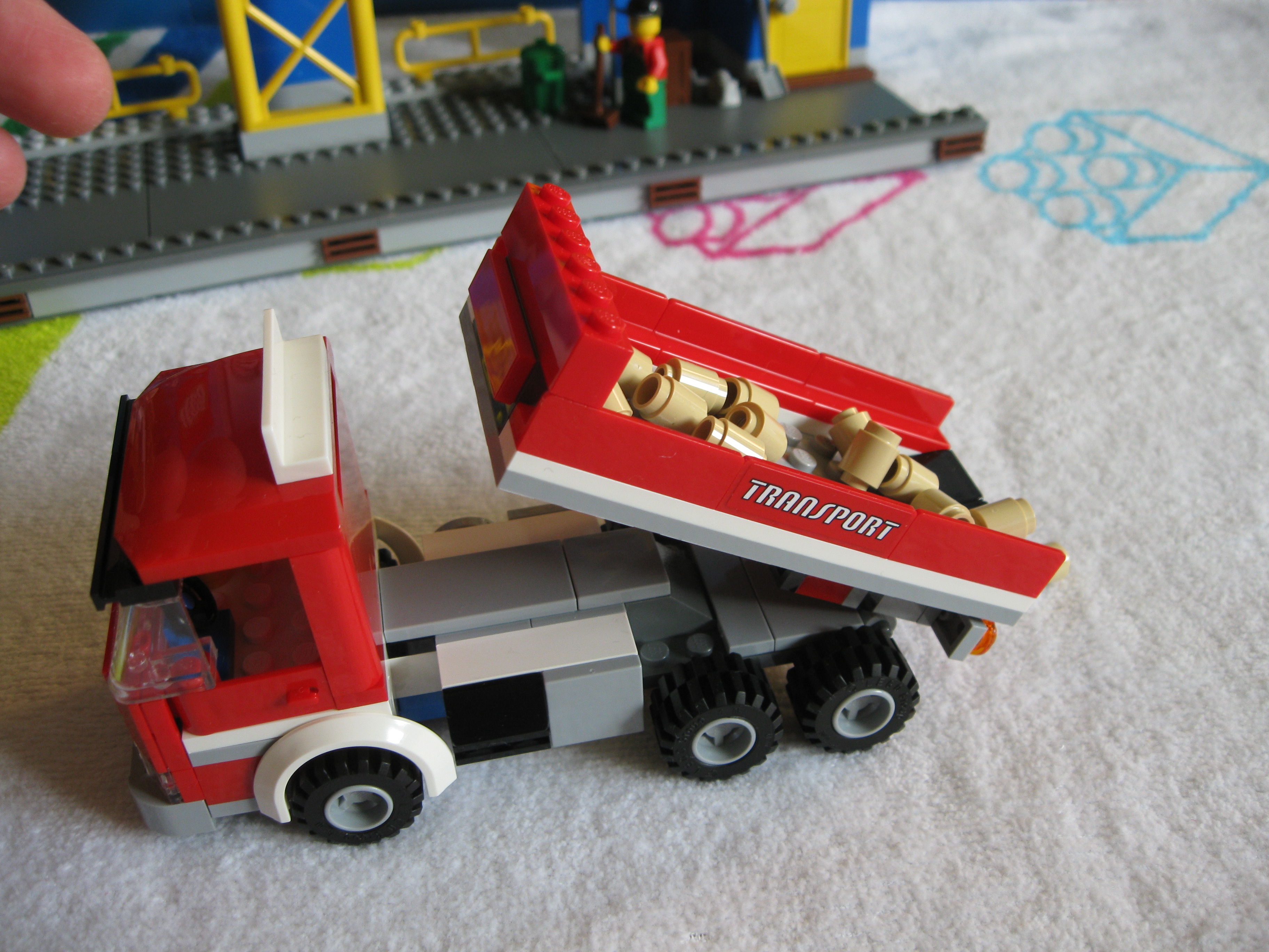 4645truckside3.jpg