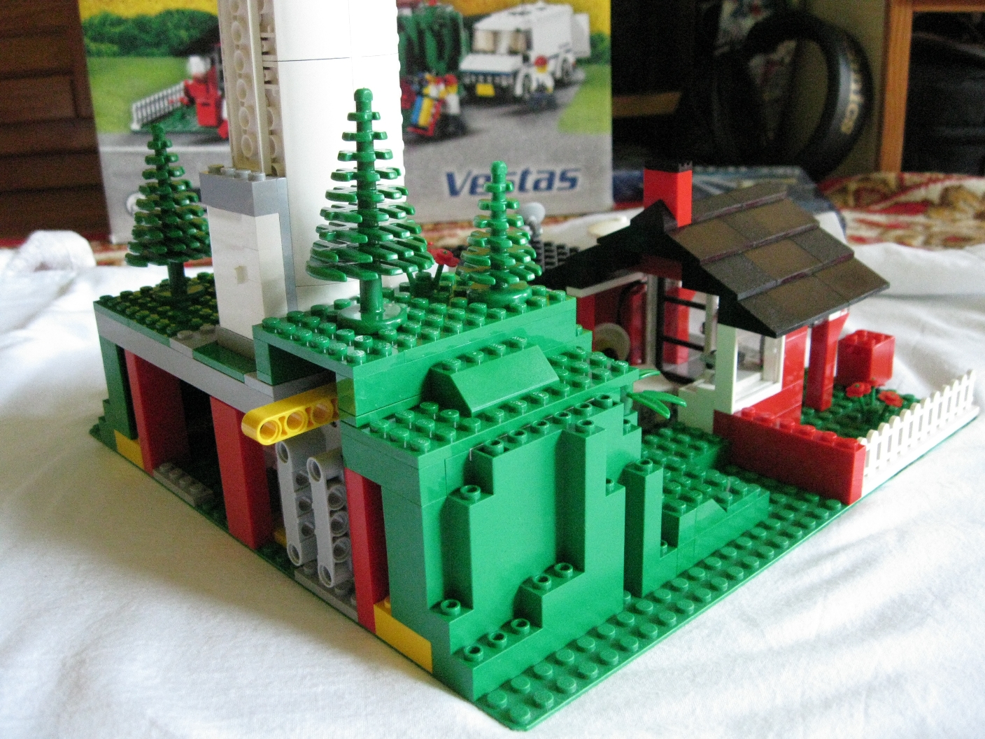 4999houseside4.jpg