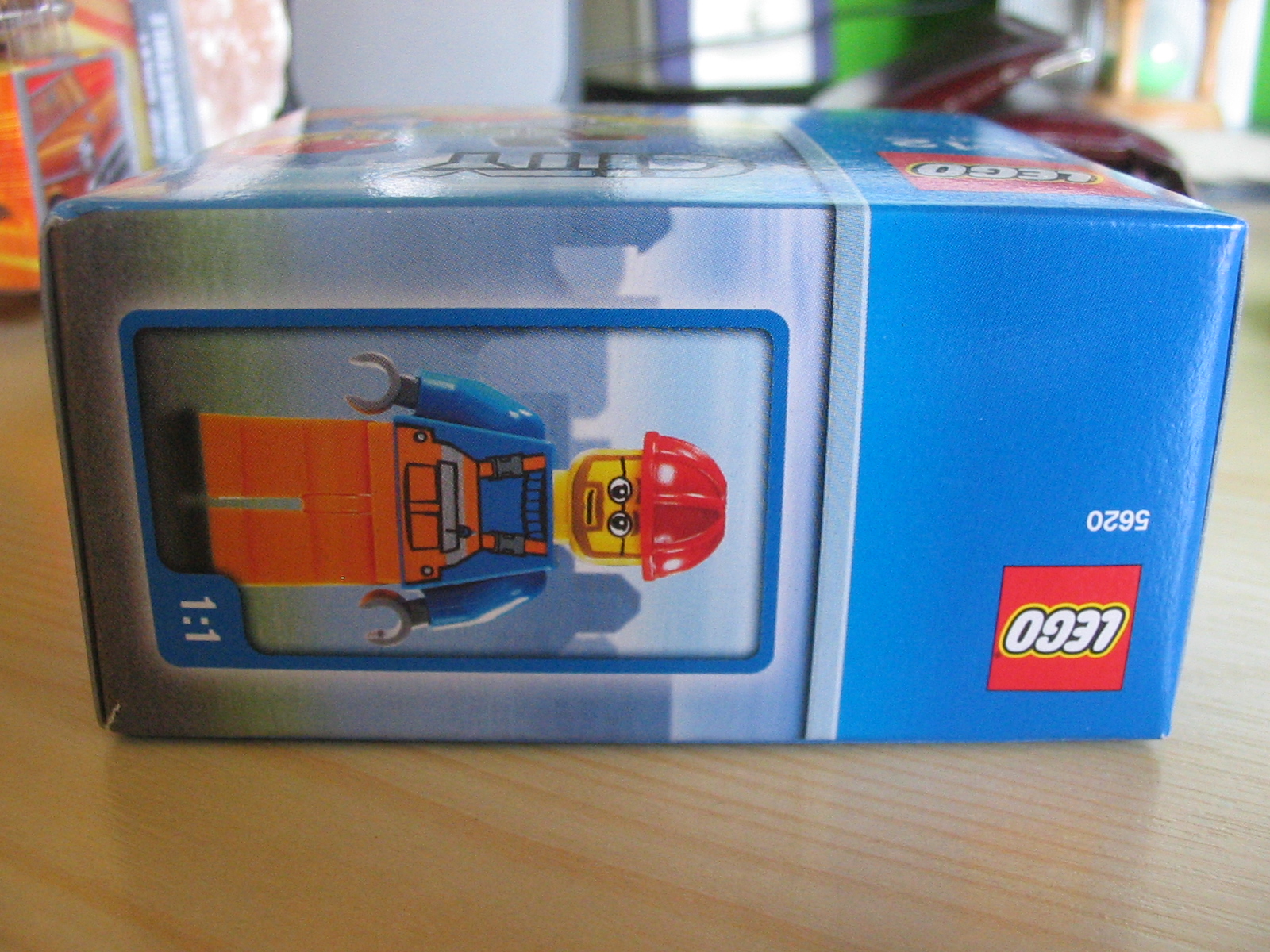 5620box4.jpg