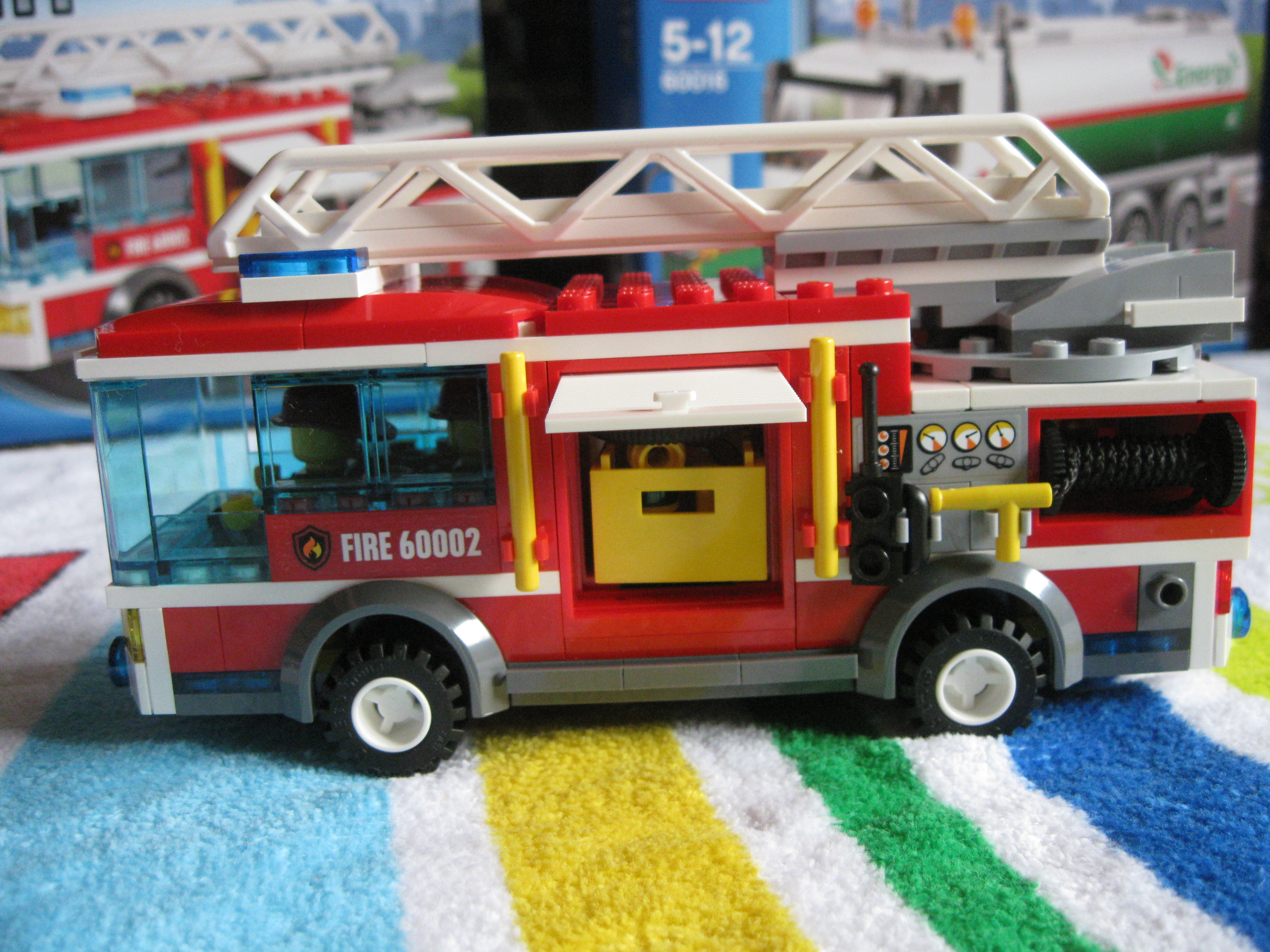 60002firetruck19.jpg