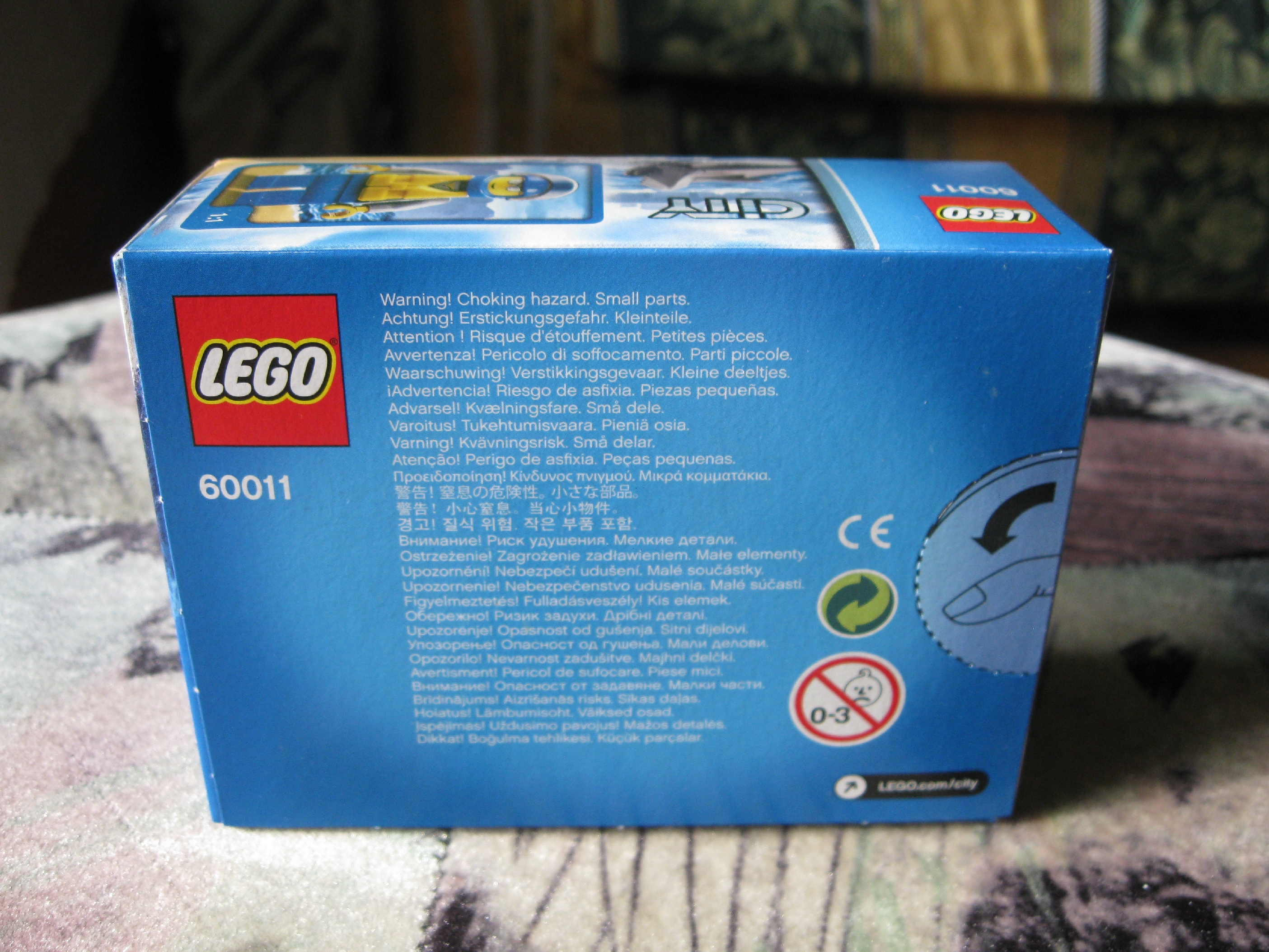 60011box3.jpg