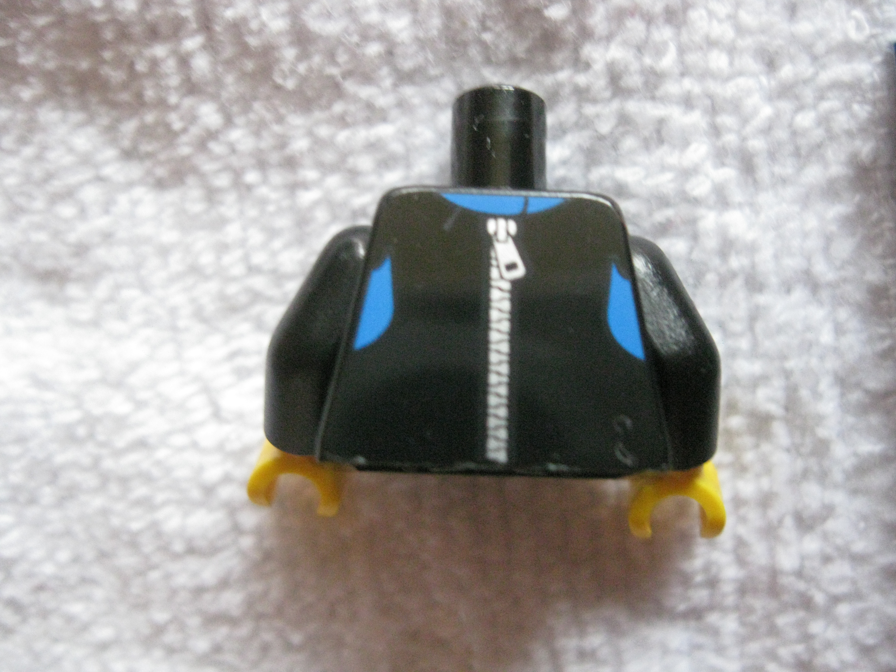 60013v.jpg