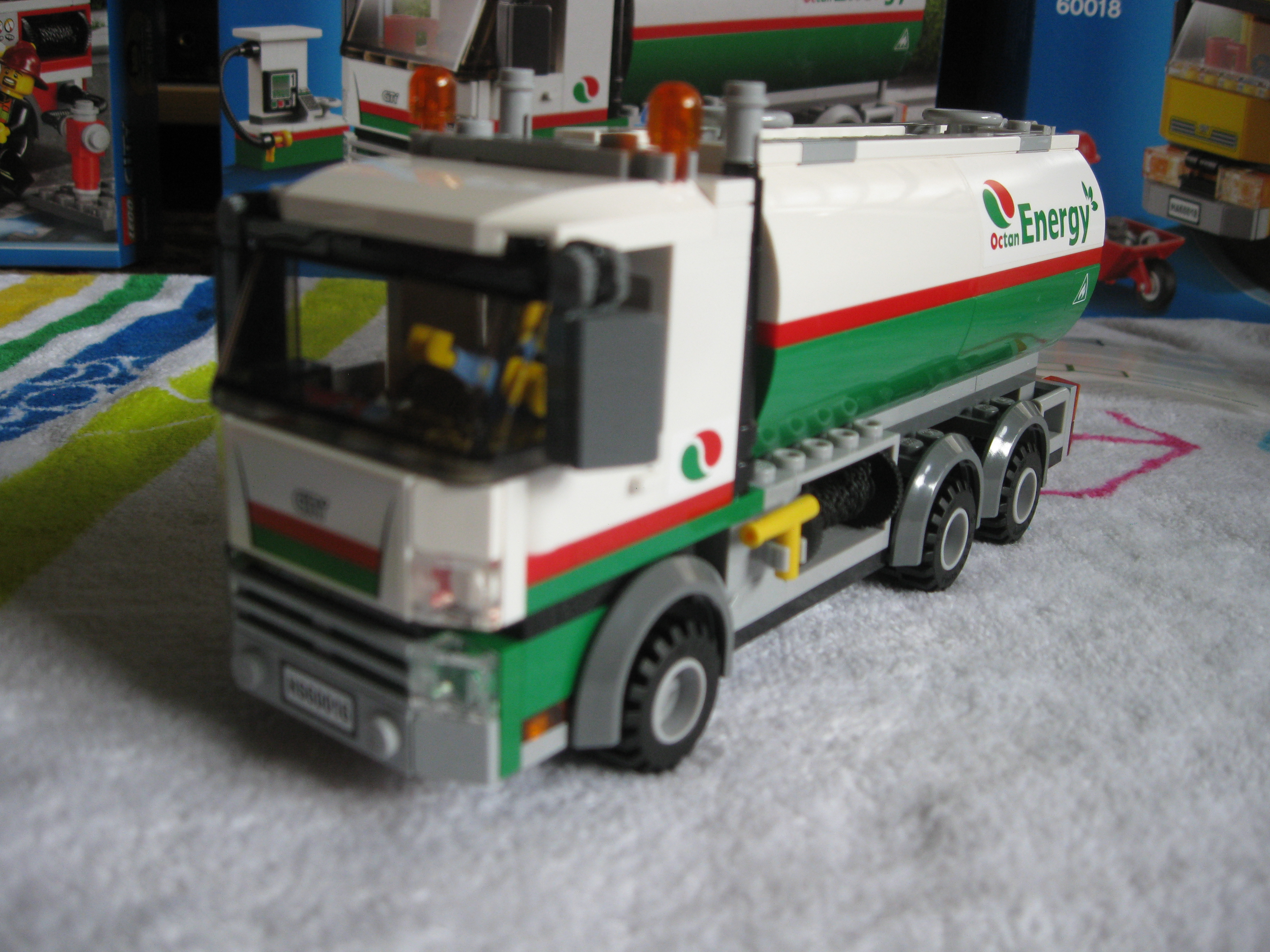 60016tanker2.jpg