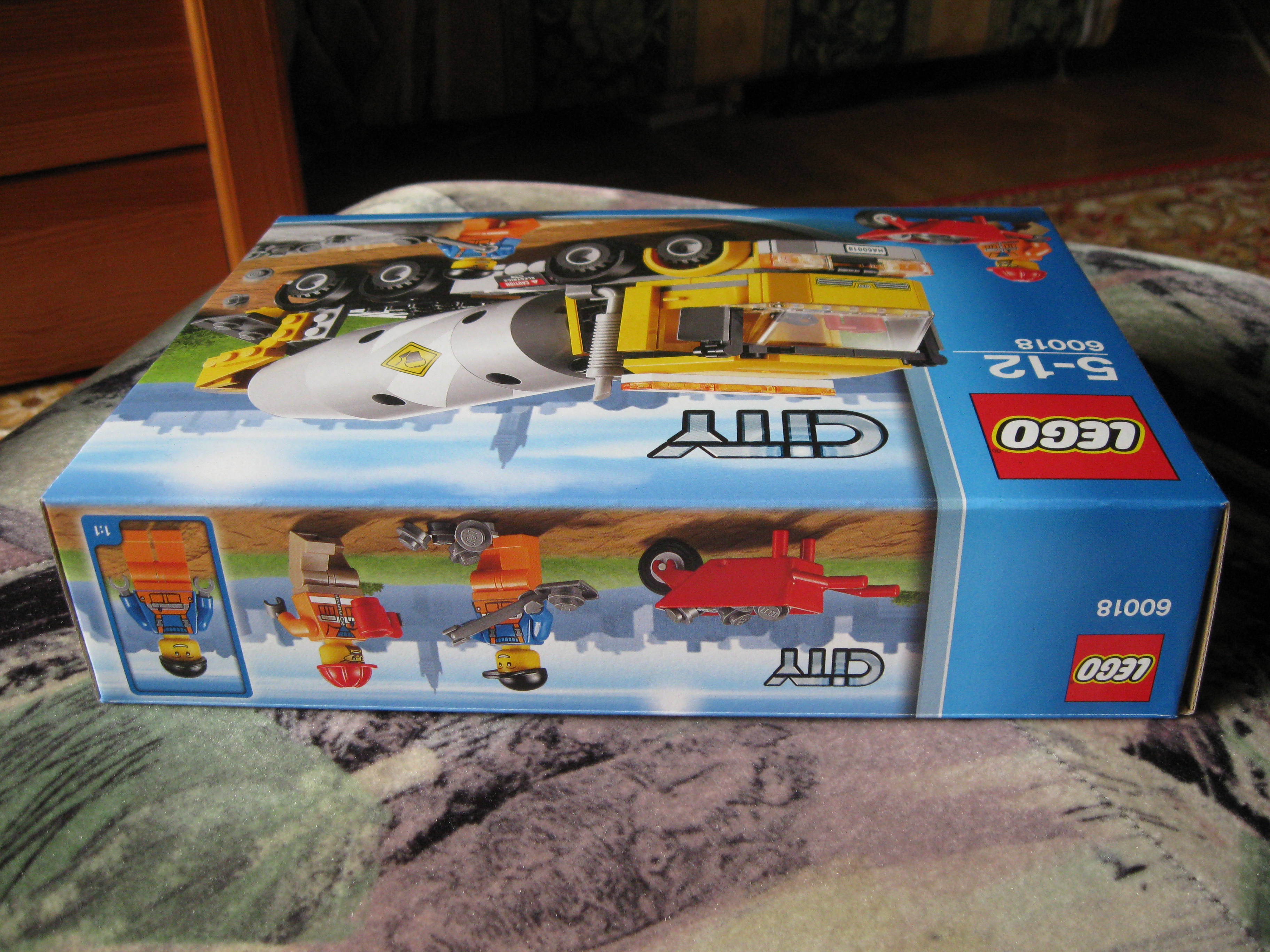 60018box8.jpg