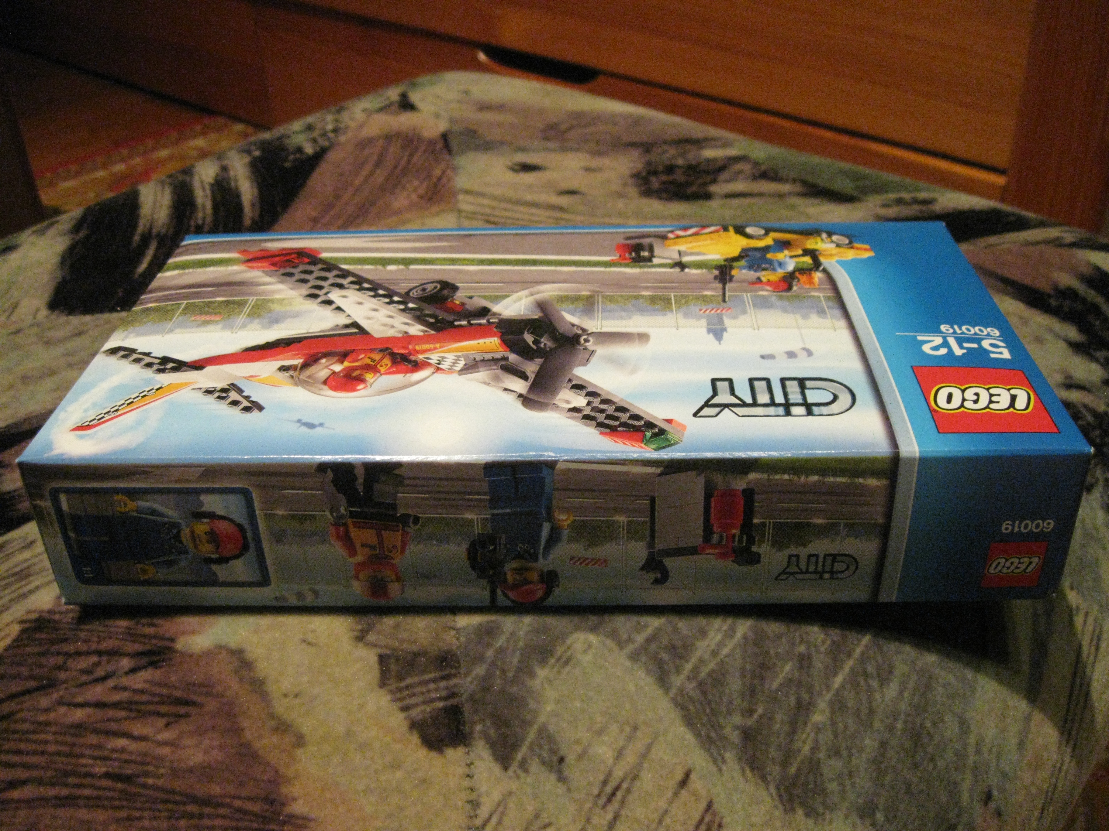 60019box8.jpg