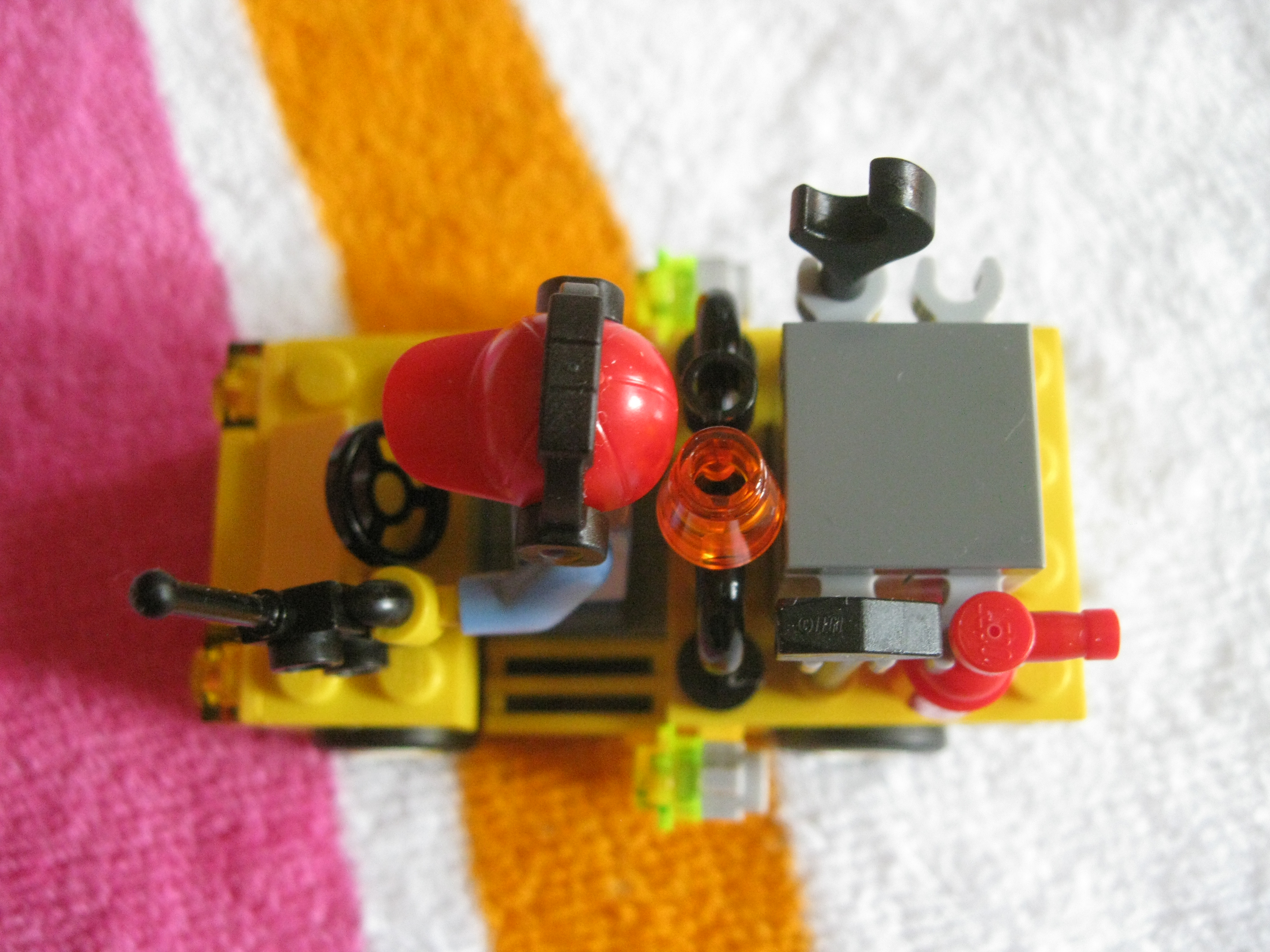 60019car12.jpg