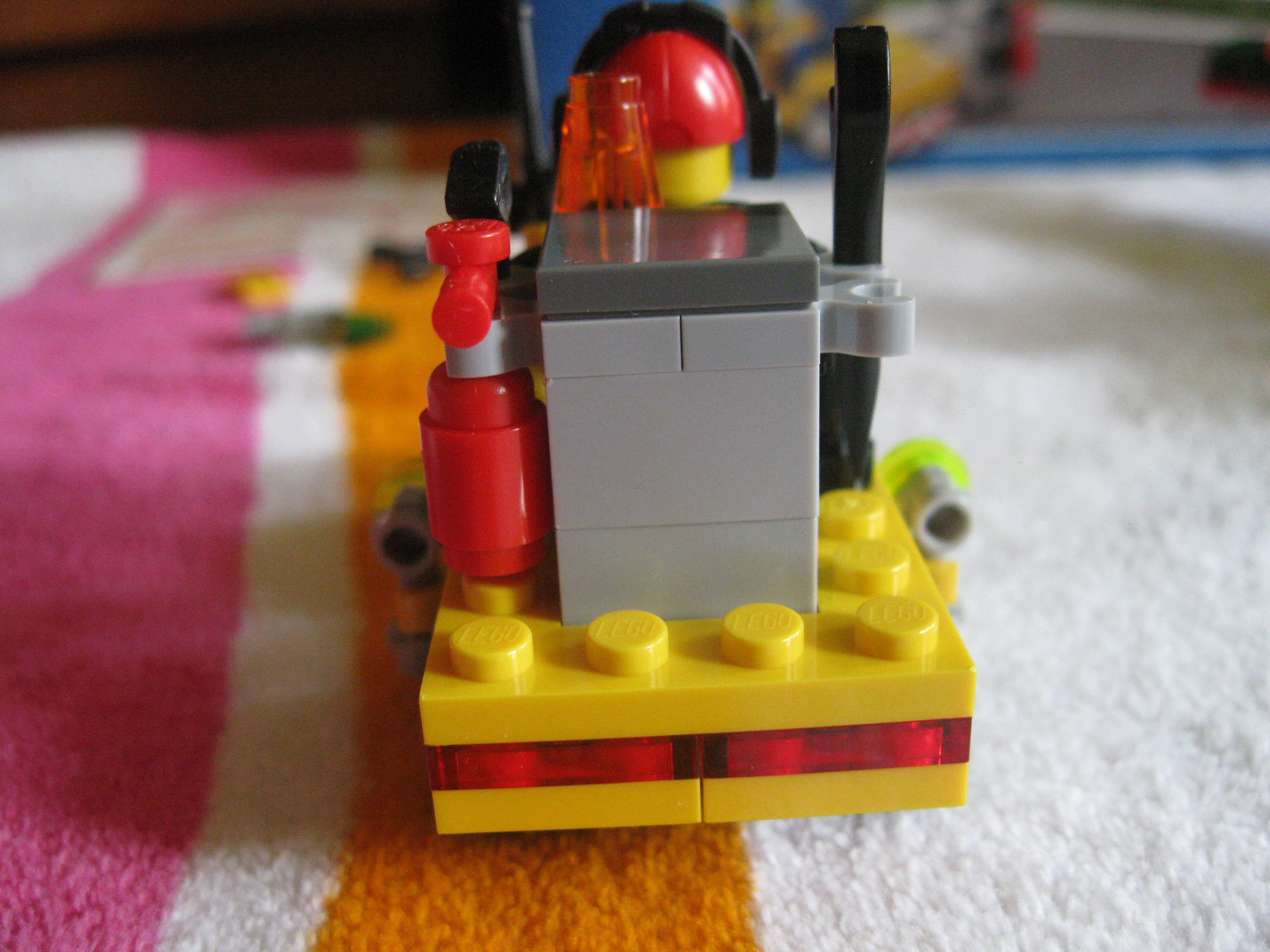 60019car14.jpg