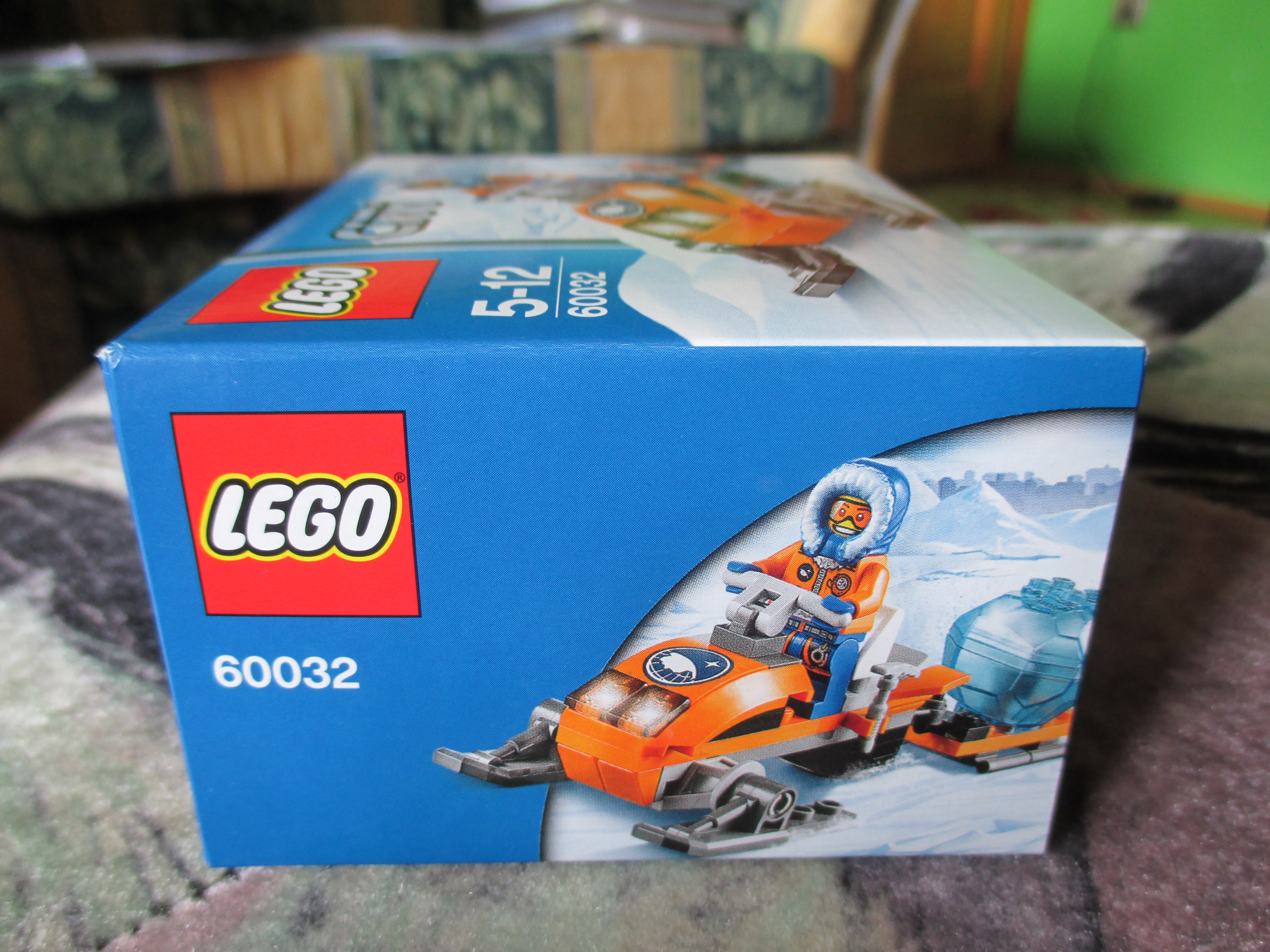 60032box5.jpg