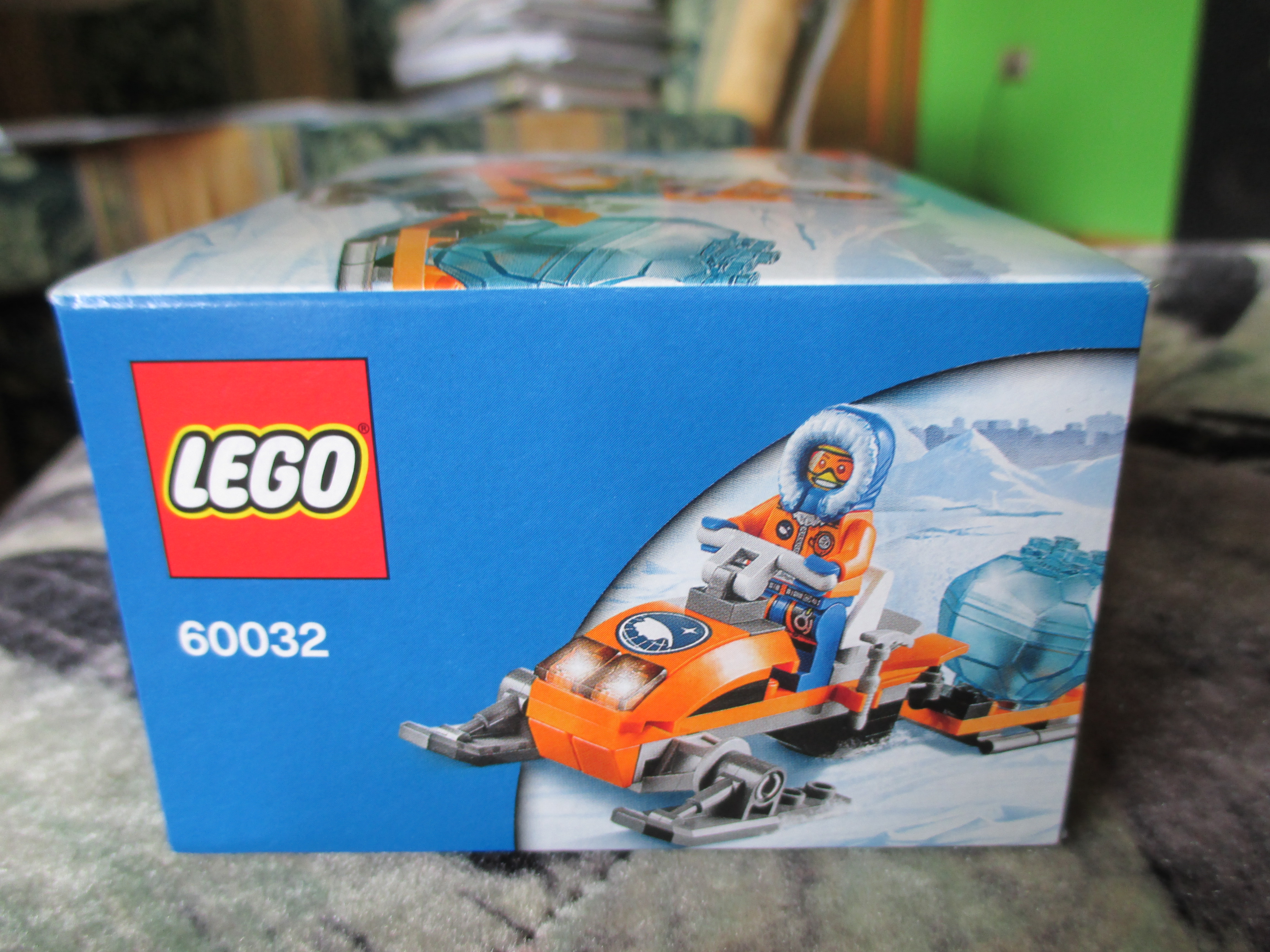 60032box7.jpg
