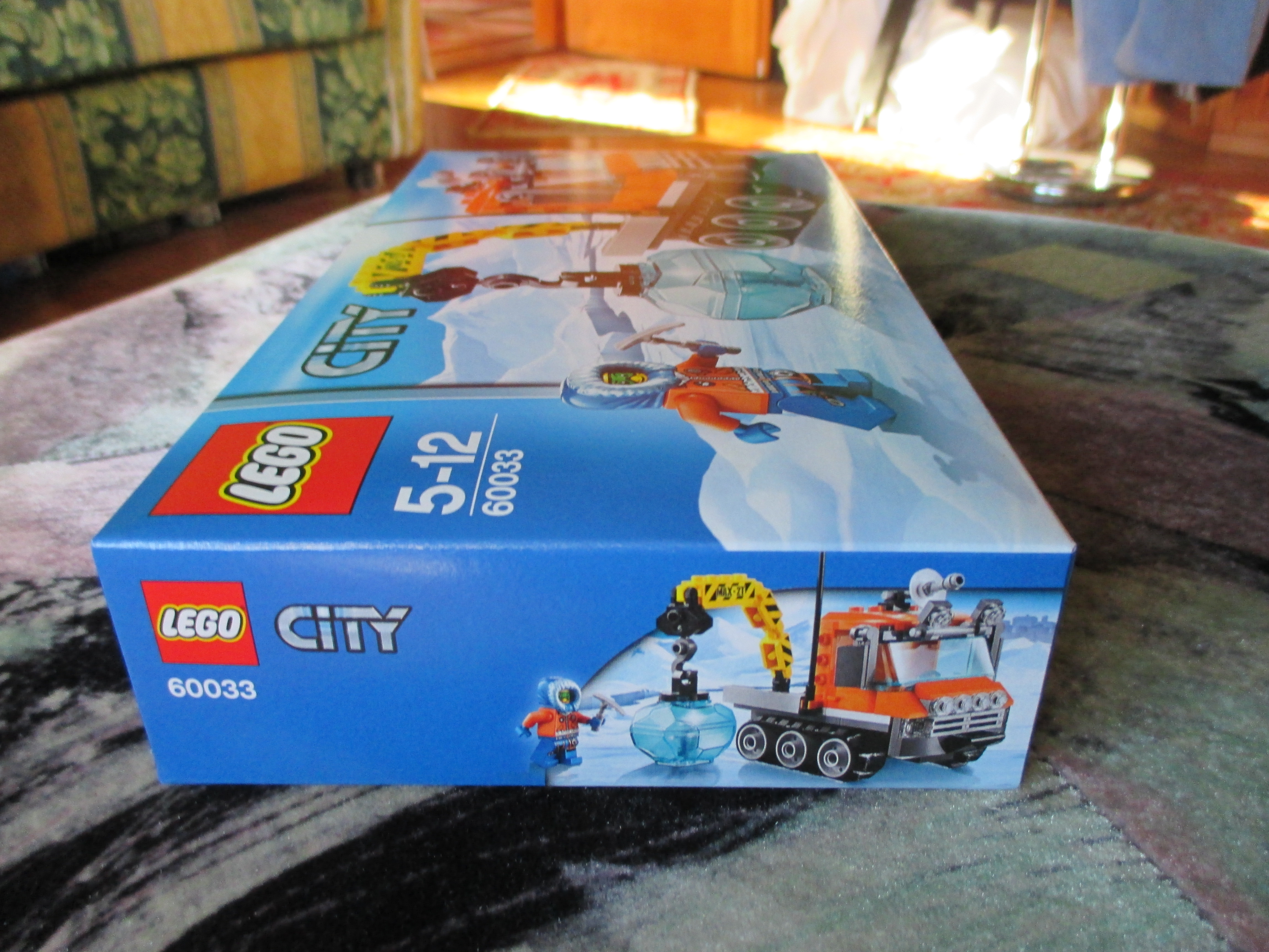 60033box5.jpg