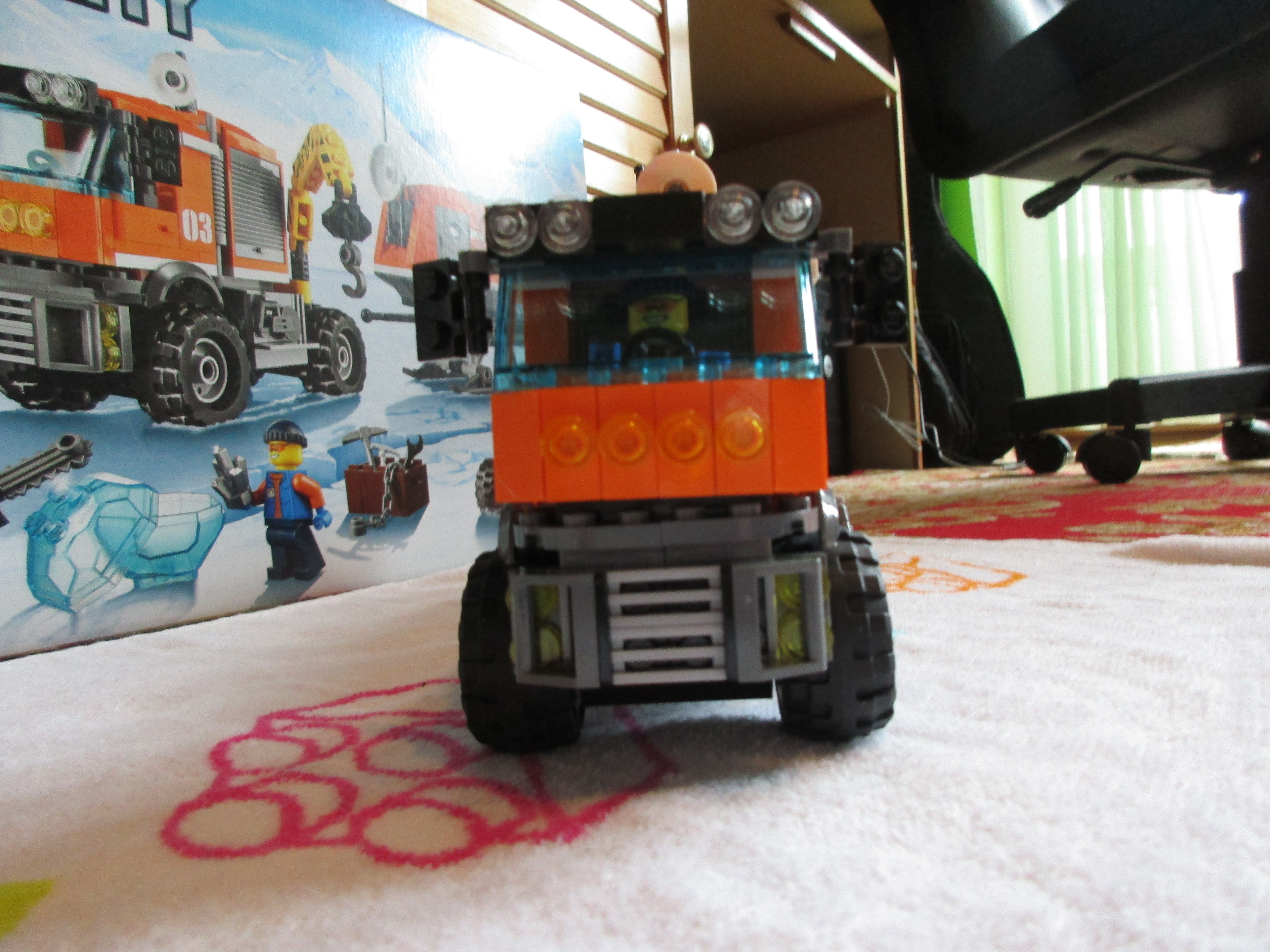 60035truckwithtrailer3.jpg