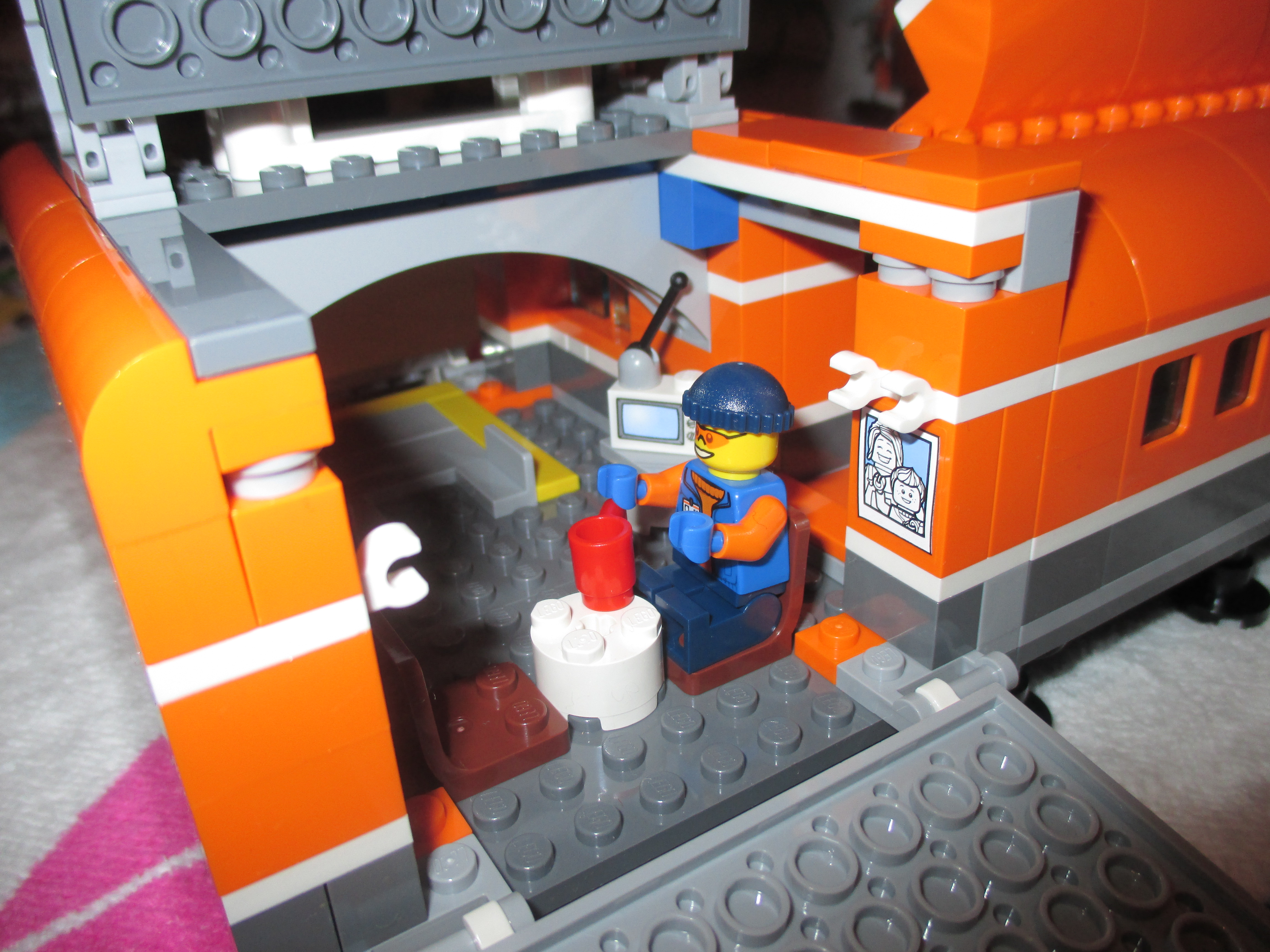 60036base18.jpg