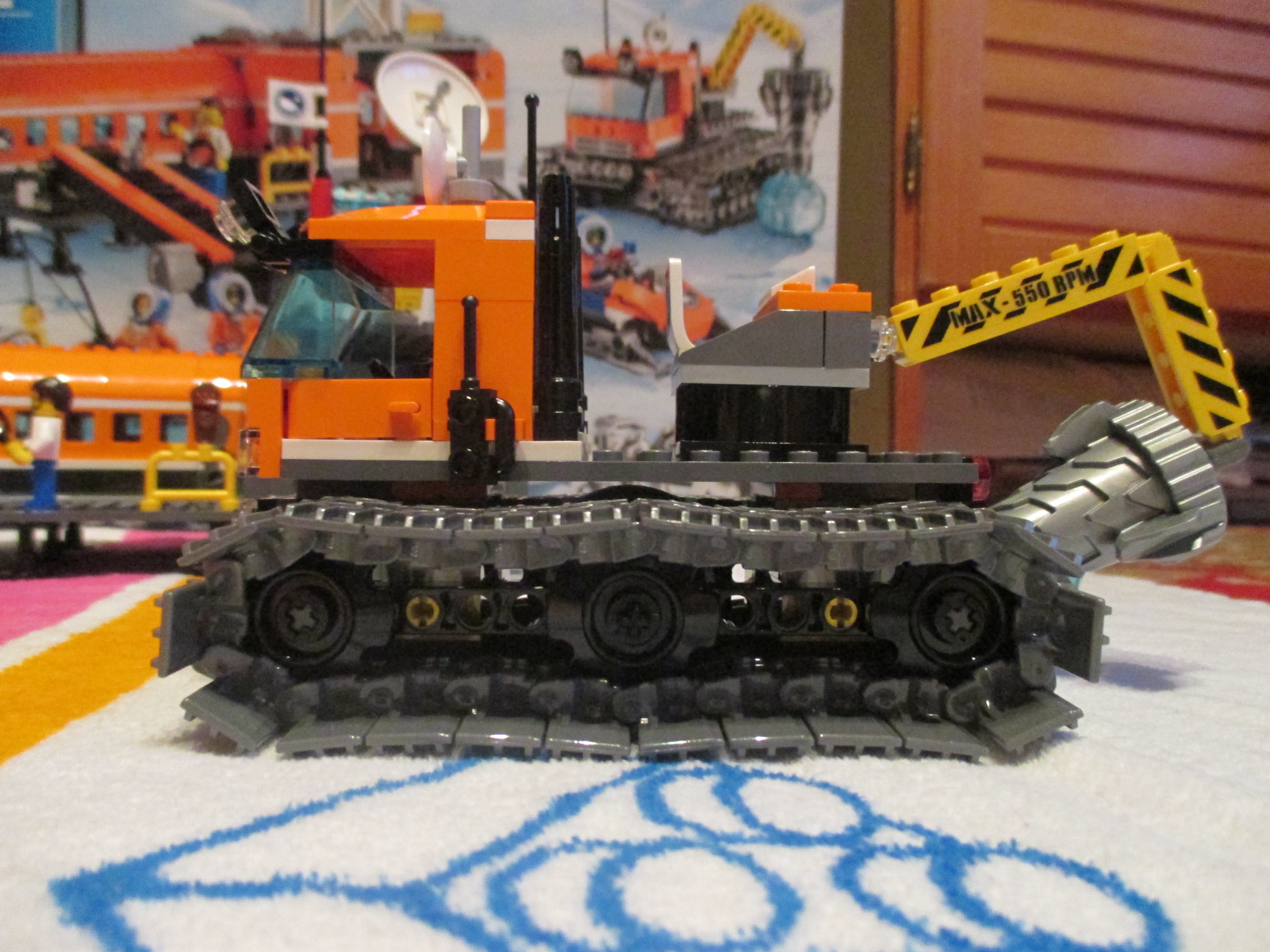 60036ratrak13.jpg