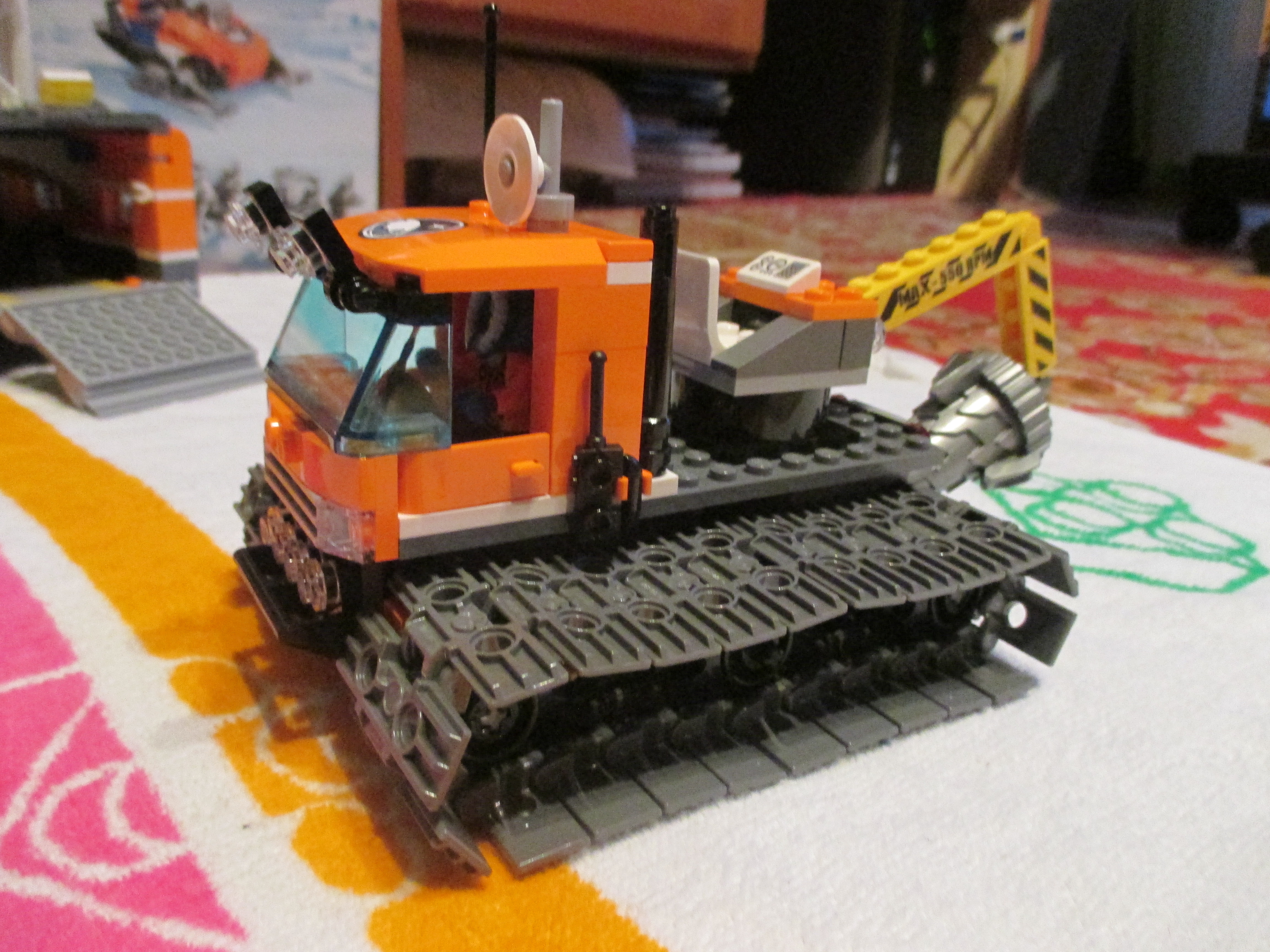 60036ratrak3.jpg