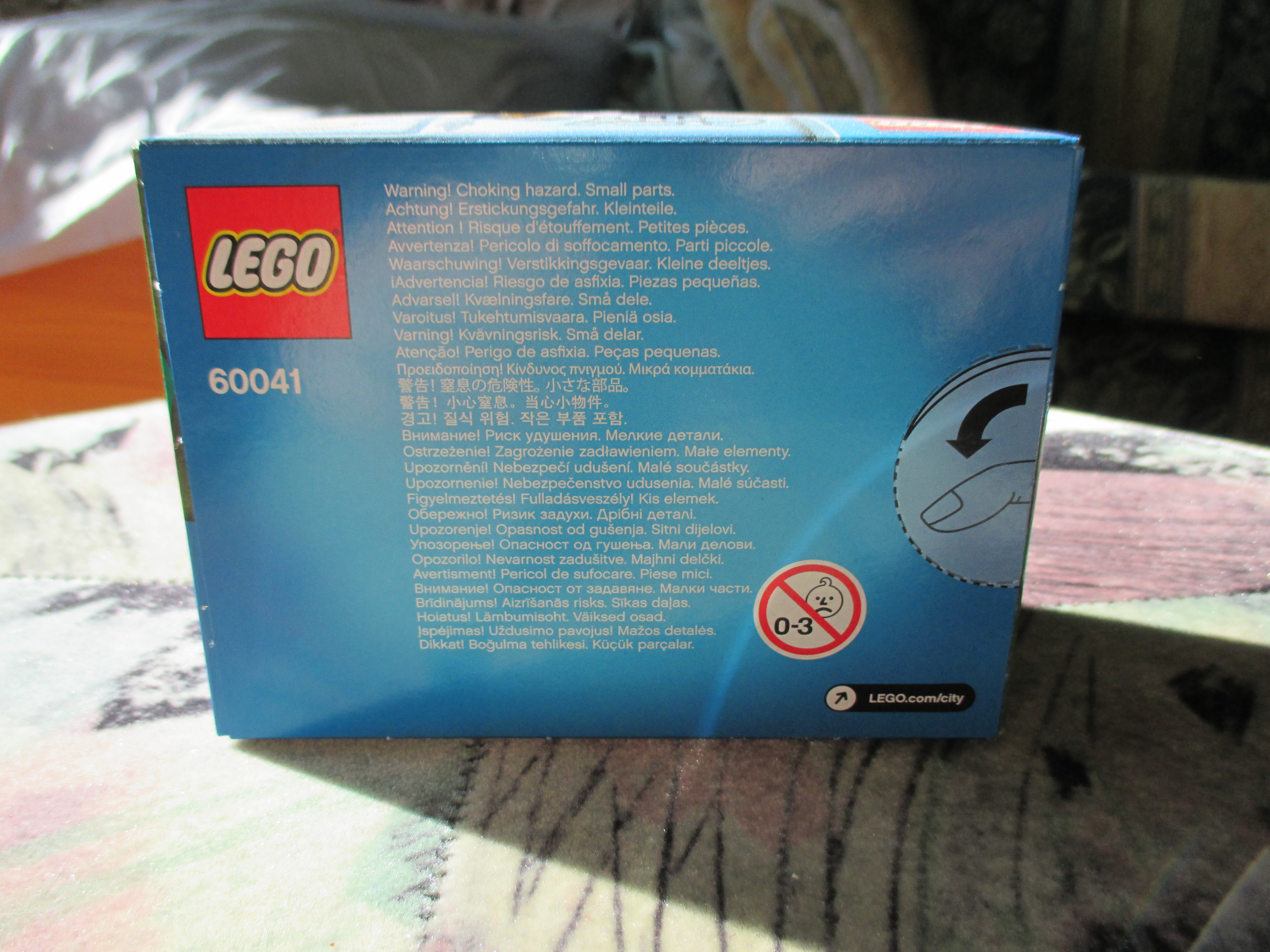 60041box3.jpg